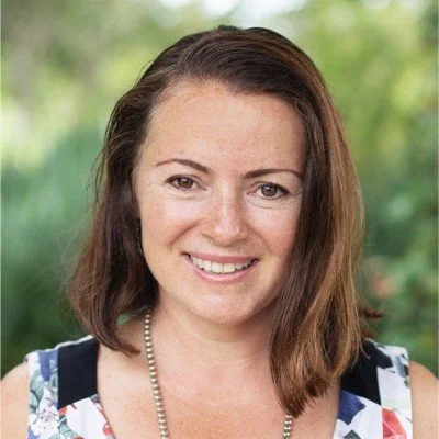 SImona Hughes.jpg