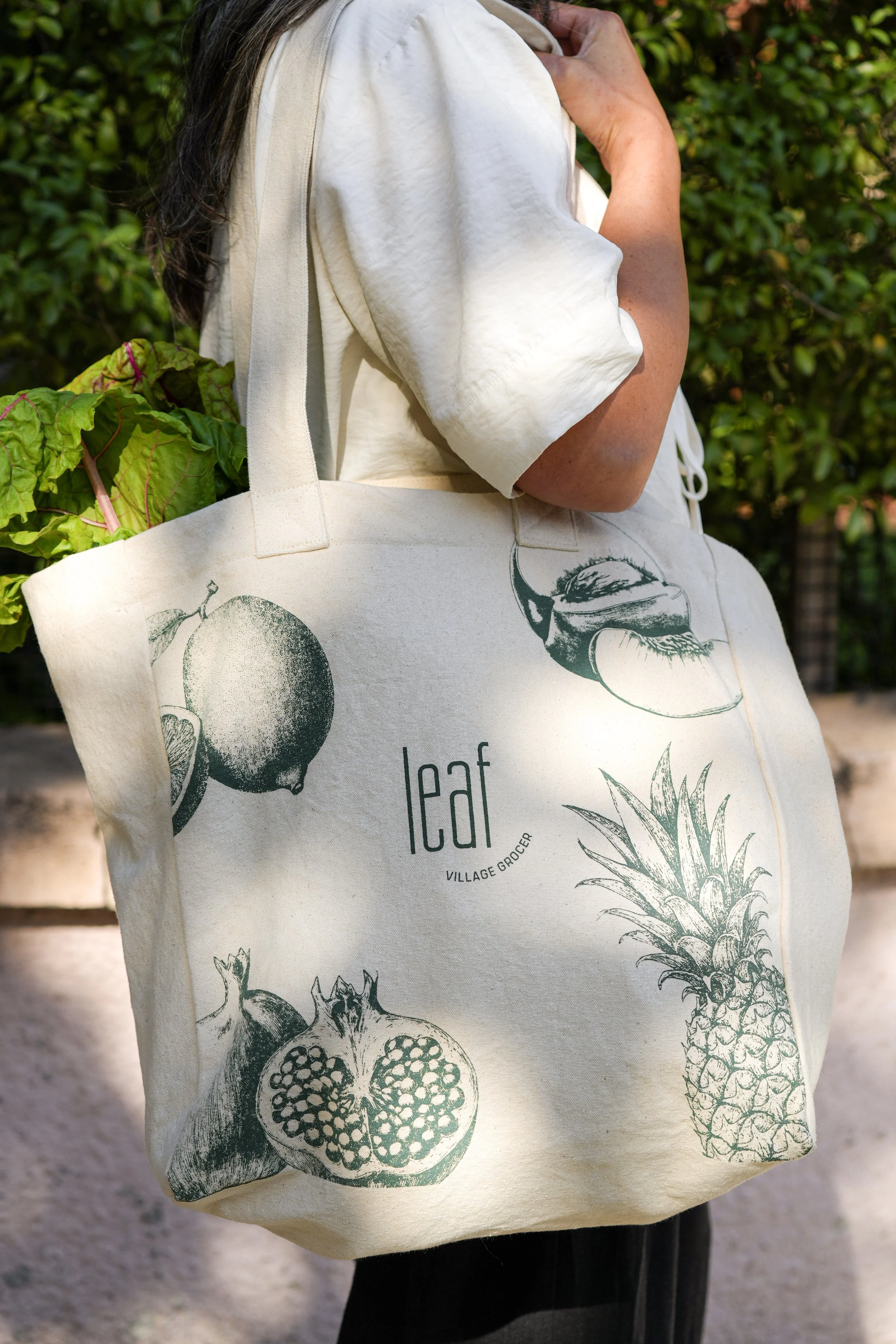 Leaf Tote - Cashew