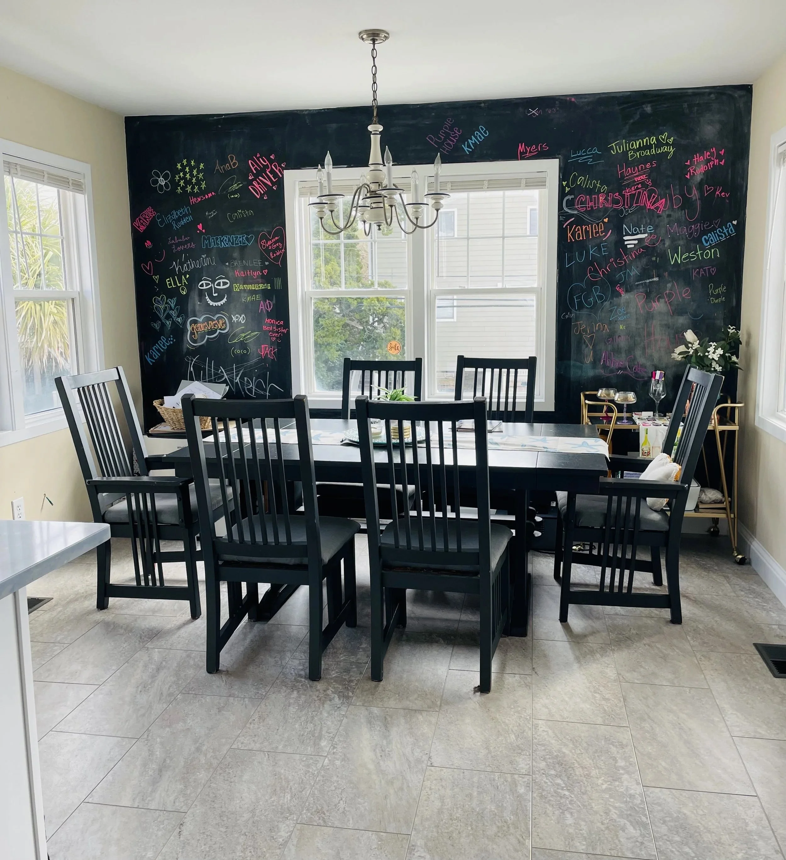Dining room at the Purple House Wrightsville Beach rental