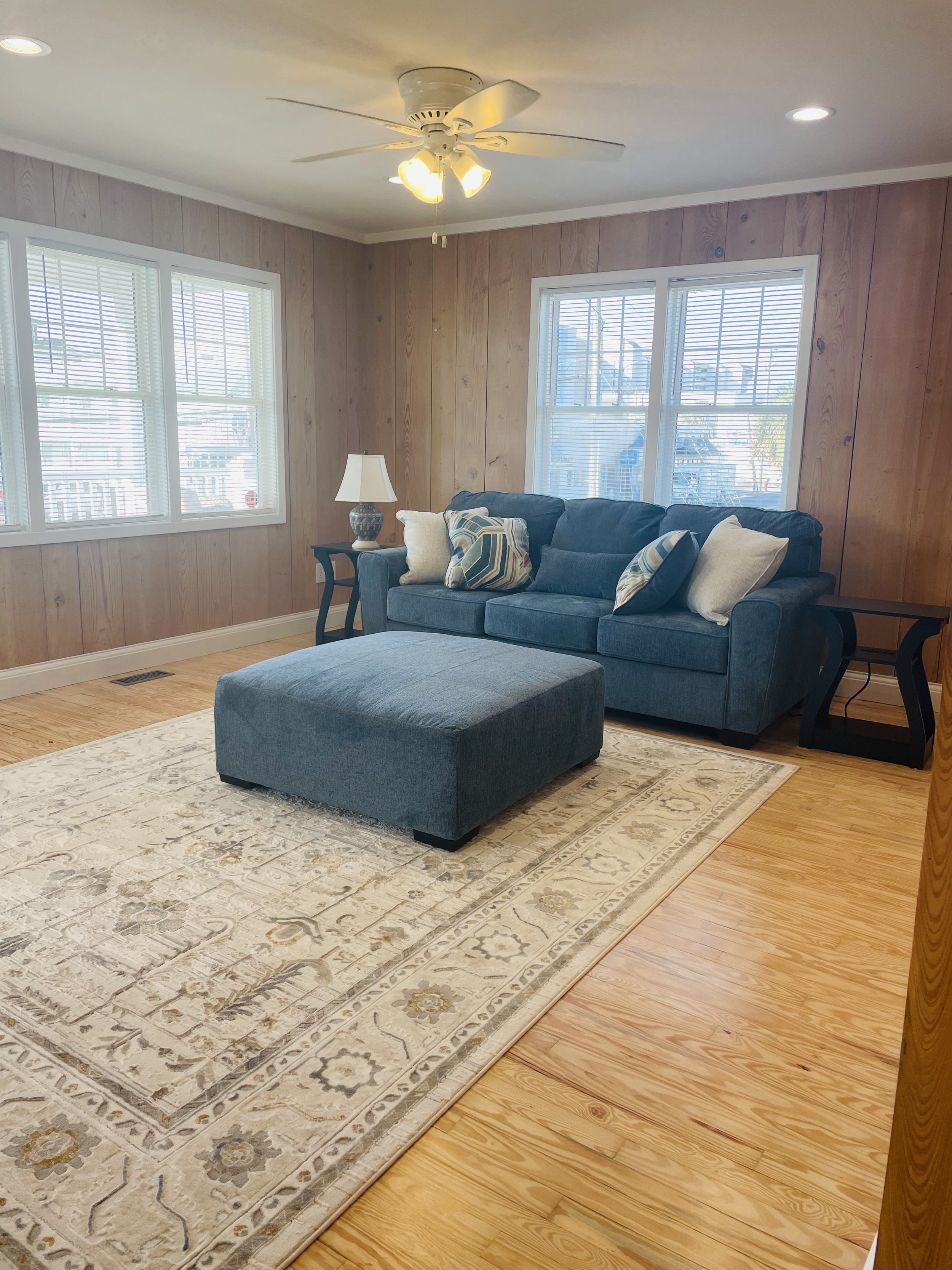 livingroom.jpeg