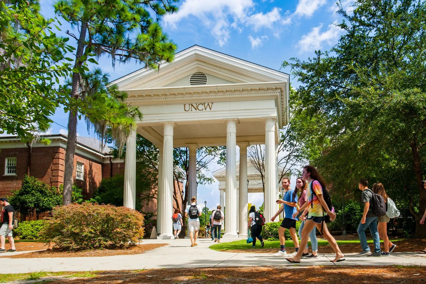 UNCW College