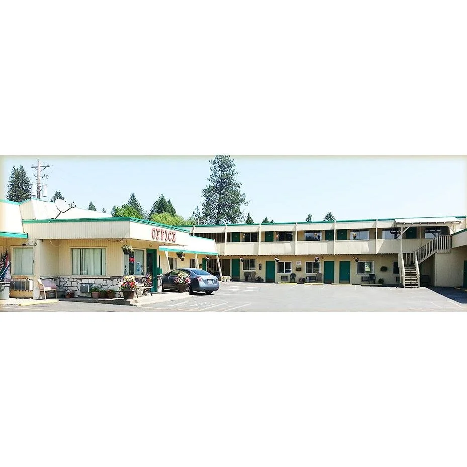 GOLDEN SPUR MOTEL
NEWPORT, WA