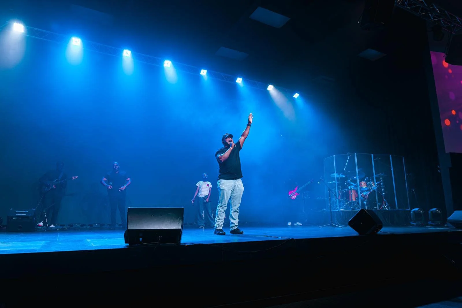 Minister Chidi Okpechi brought the Nigerian energy to the night