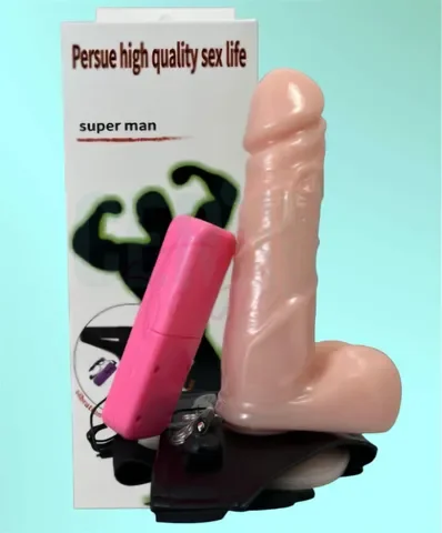 ARNES CON DILDO SHIN