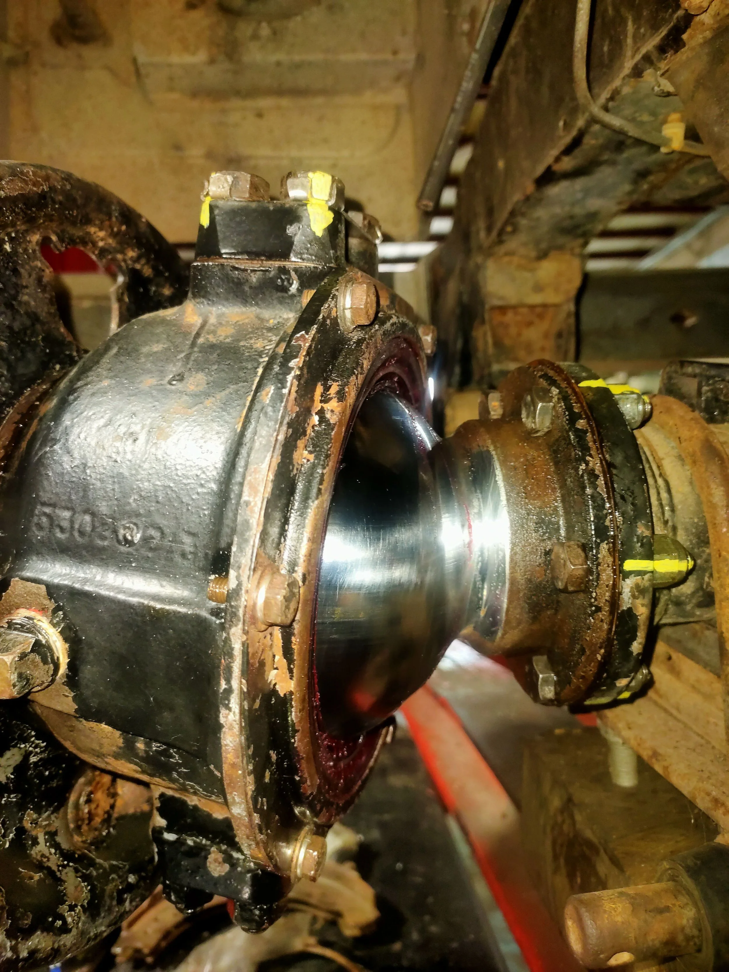 An overhauled swivel hub assembly
