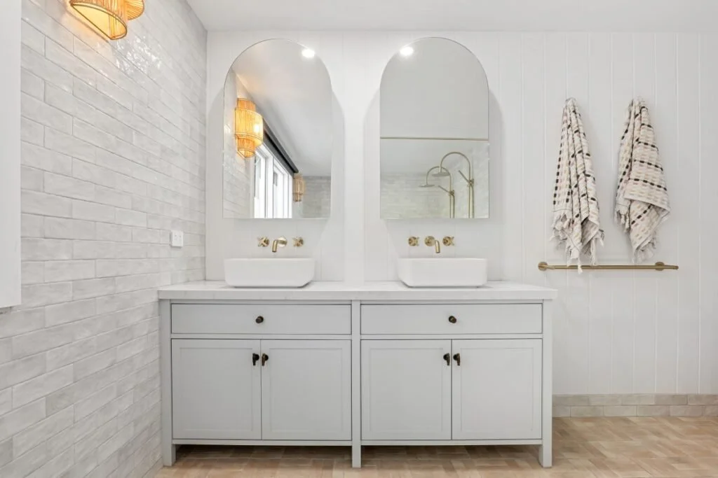 P1470728-web-1024x683 (1).jpg