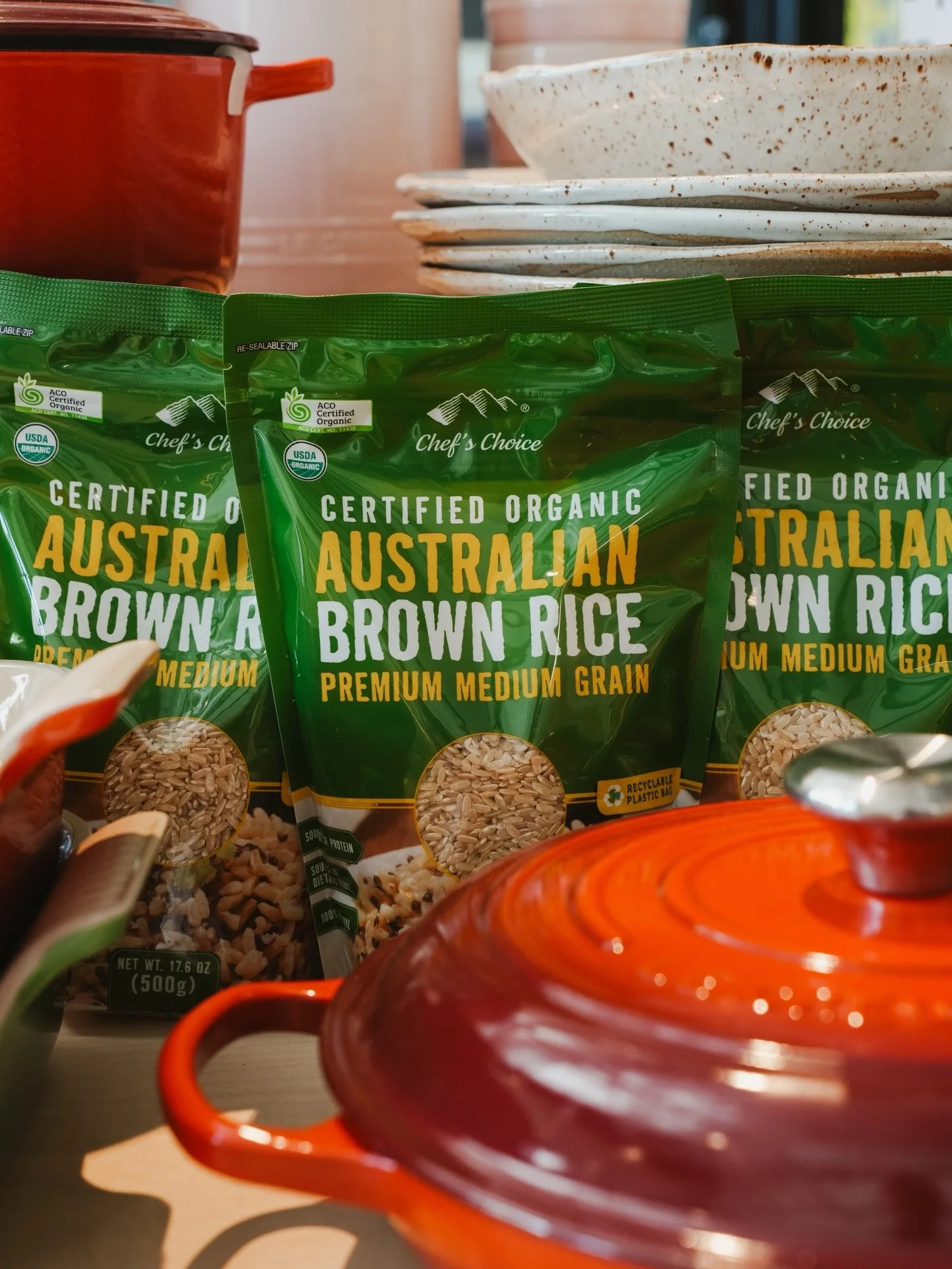 Everything you need to go with your @homeytakehome meals - rice, coconut milk, pasta, sauces and more. Grab your meals (and all the extras) at @100miletable 16 Banksia Drive