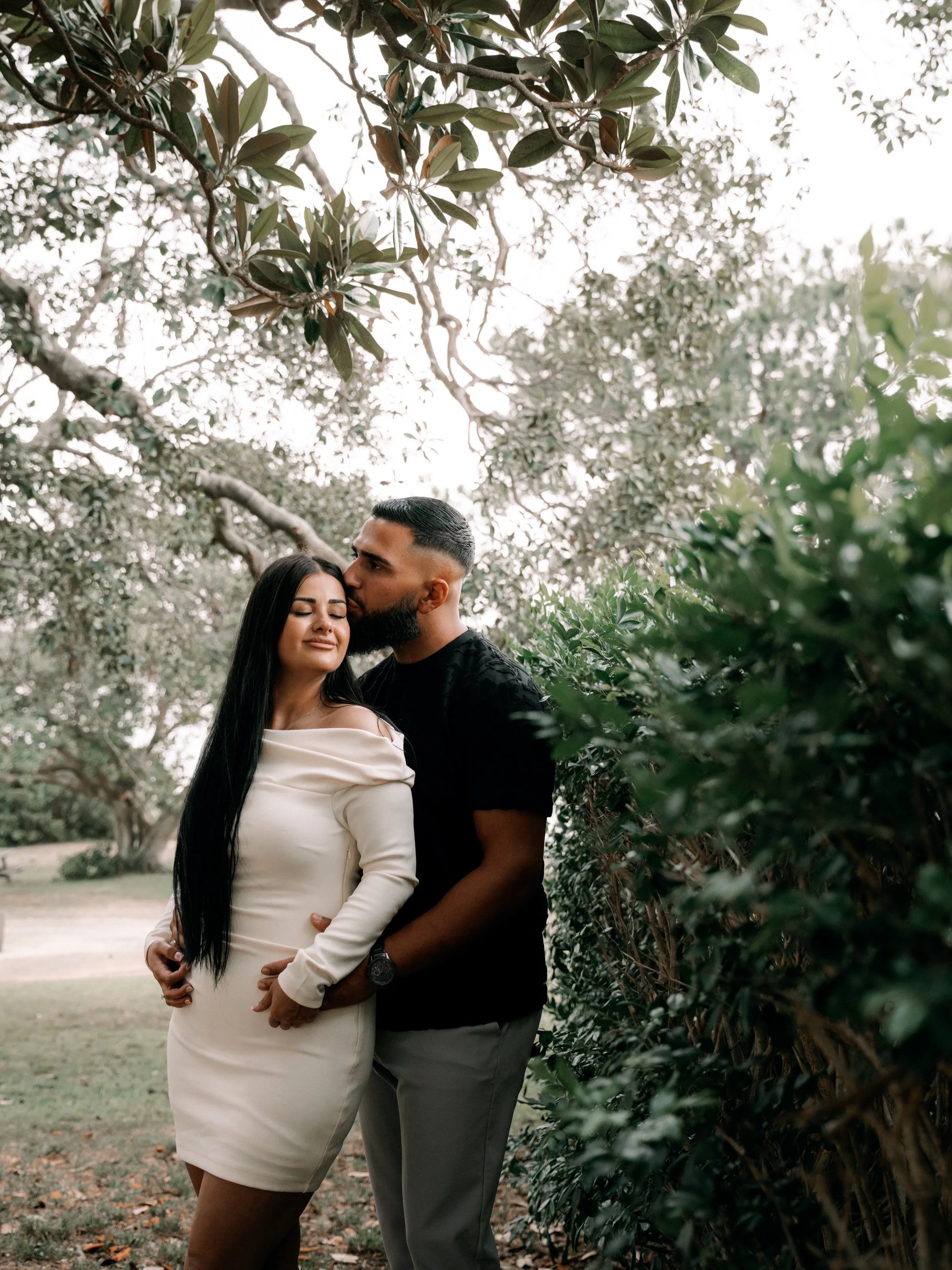 Kings Weddings Film & Photography offers cinematic wedding films, photography, and live streaming services in Sydney. Capturing real emotions, timeless moments, and luxury wedding storytelling.
