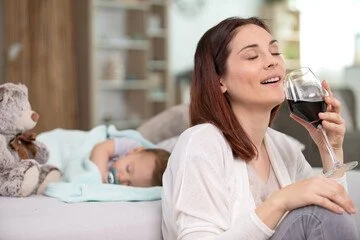 Birthing Postpartum Wine Box