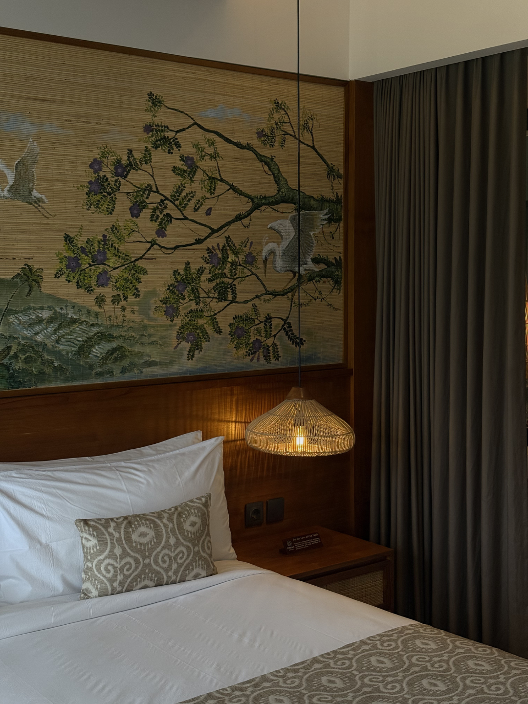 EMANA AKATARA | Boutique Villa Stay