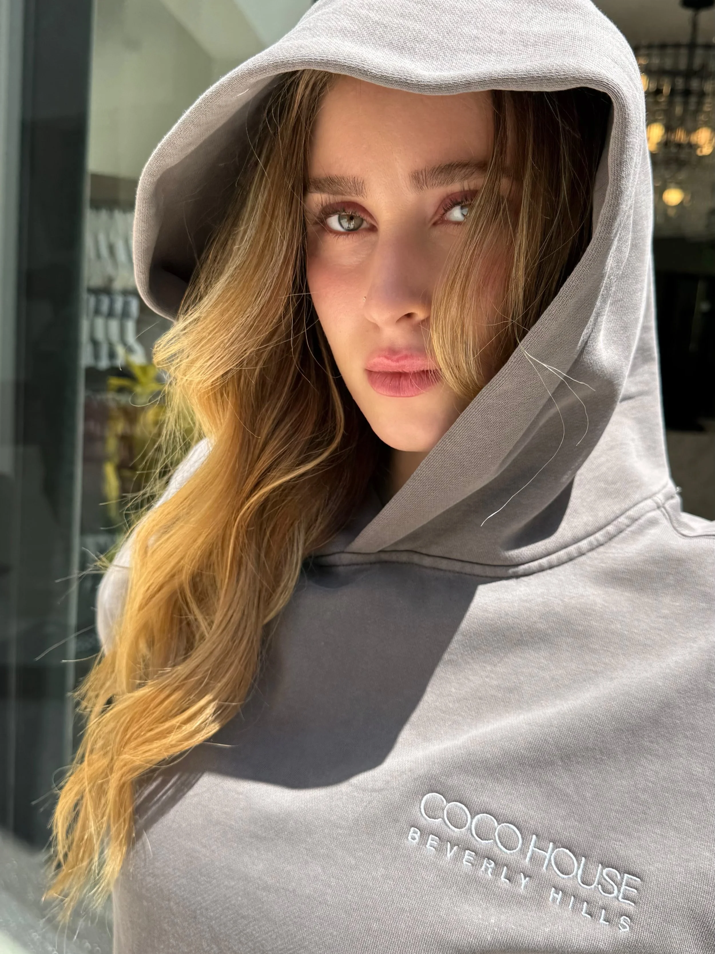 COCO HOUSE MERCH 🩶

The hoodie.
The sweats.

Designed for before class, after class, coffee runs, airport days, and everything in between.

Minimal.
Oversized.
Easy to live in.

#cocohouse #sweatpants #hoodie #weekendvibes