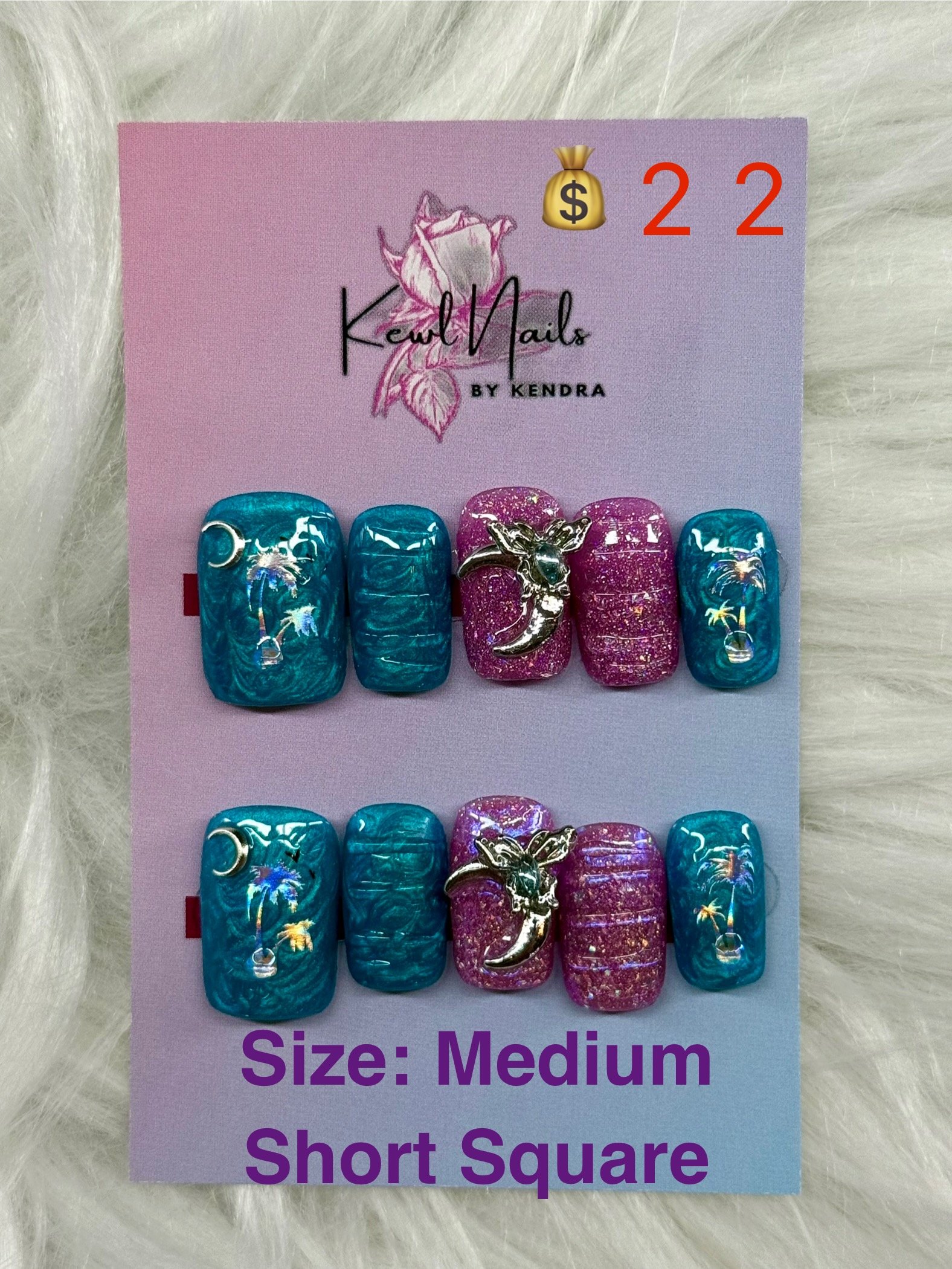 Short Square, Size Medium - 30