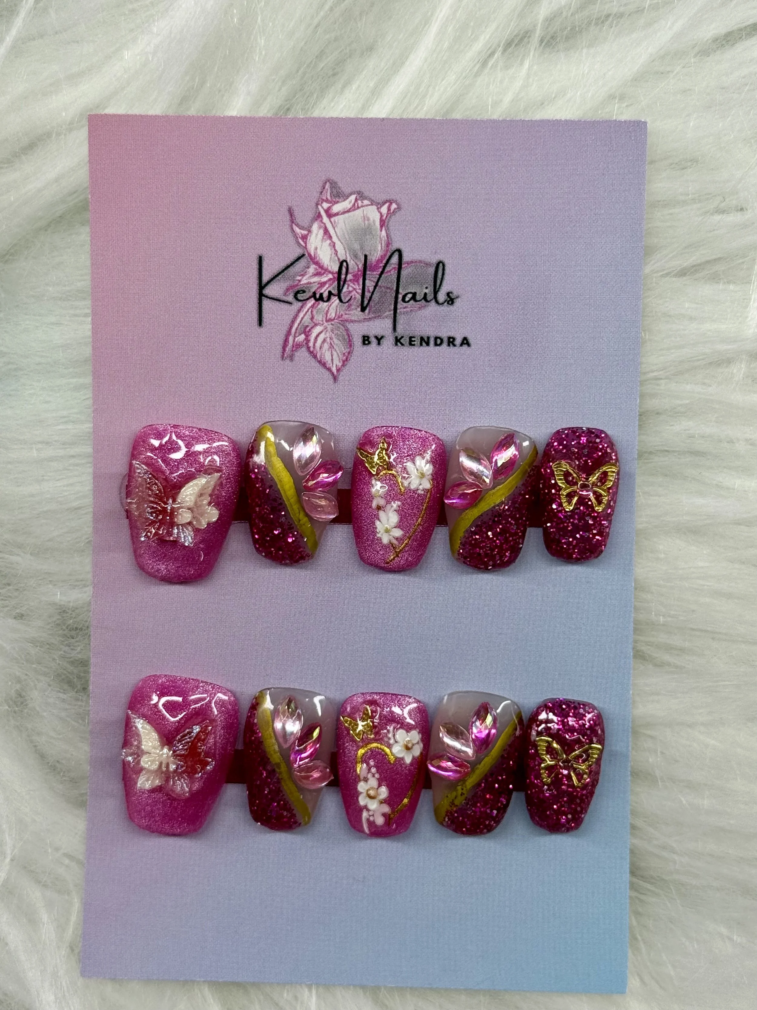 Pink Butterfly - Press on Nail Set