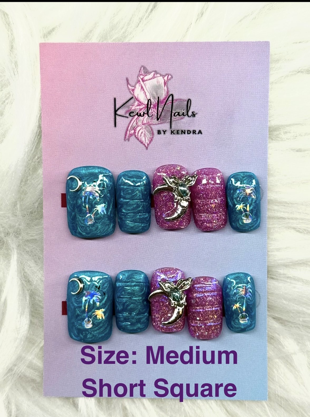 Moonlight Beach - Press on Nail Set