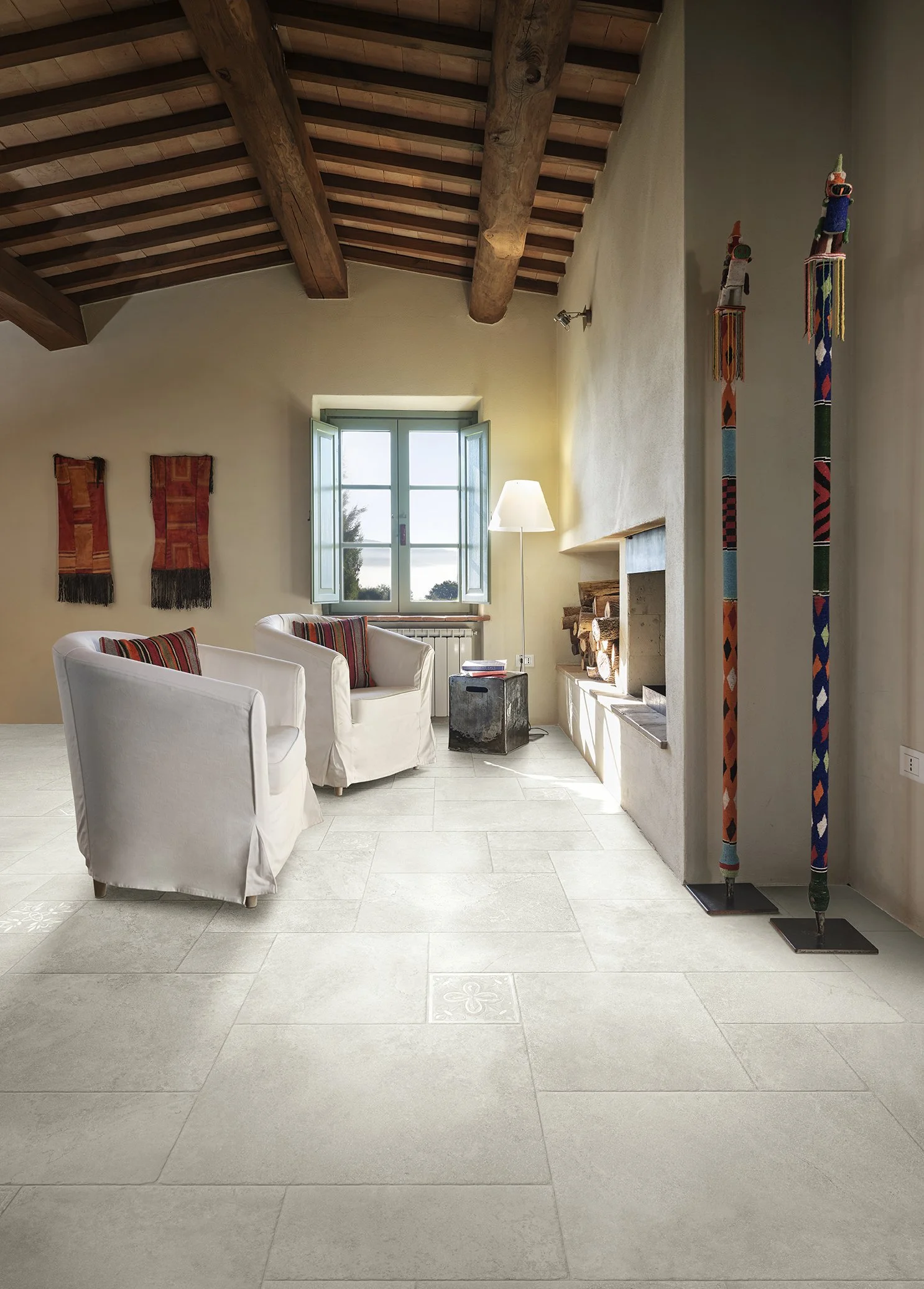 Tagina-PIERRE-DAVIGNON-Blanc_living.jpg