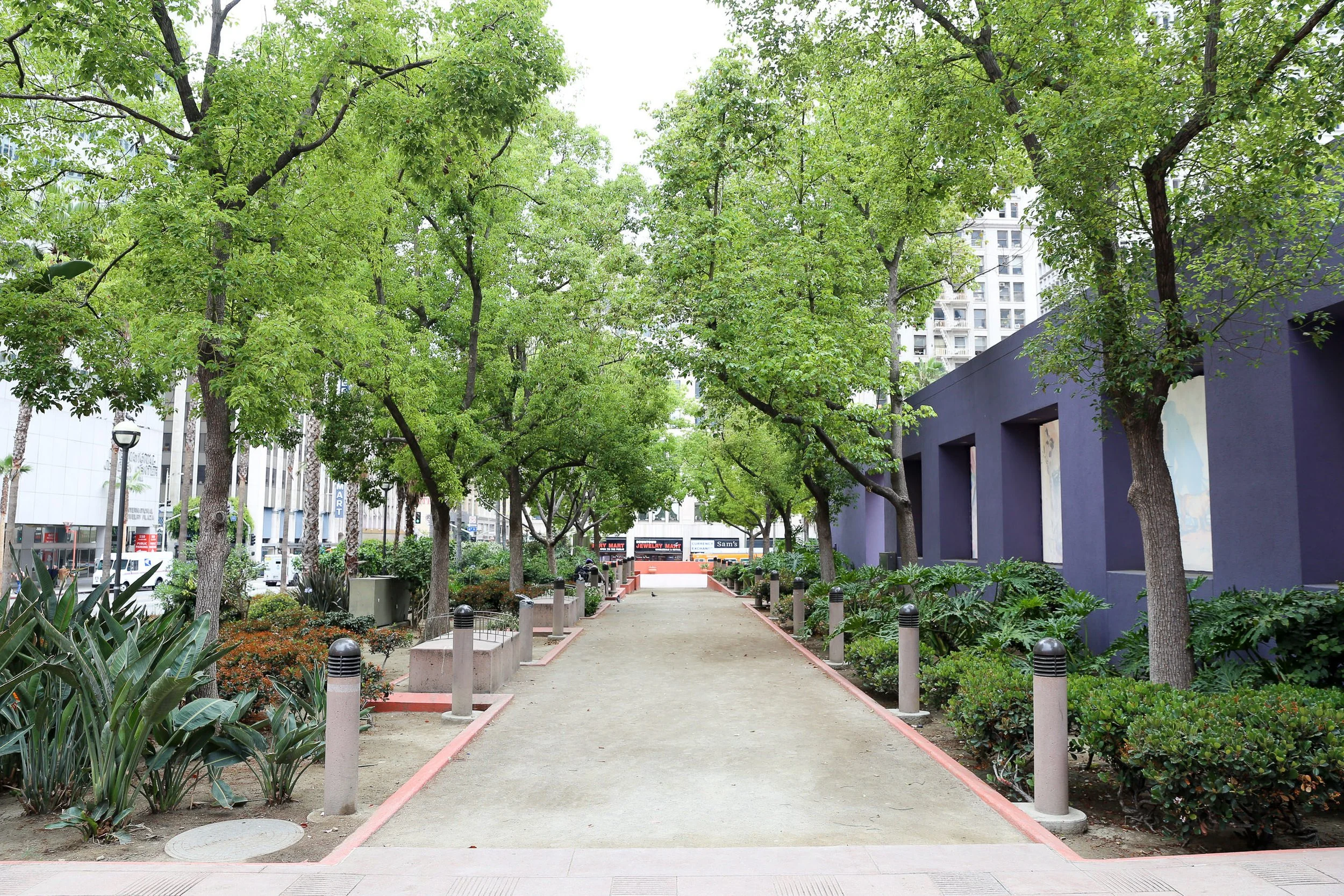 PERSHING Square-reshot 5-24-91.jpg