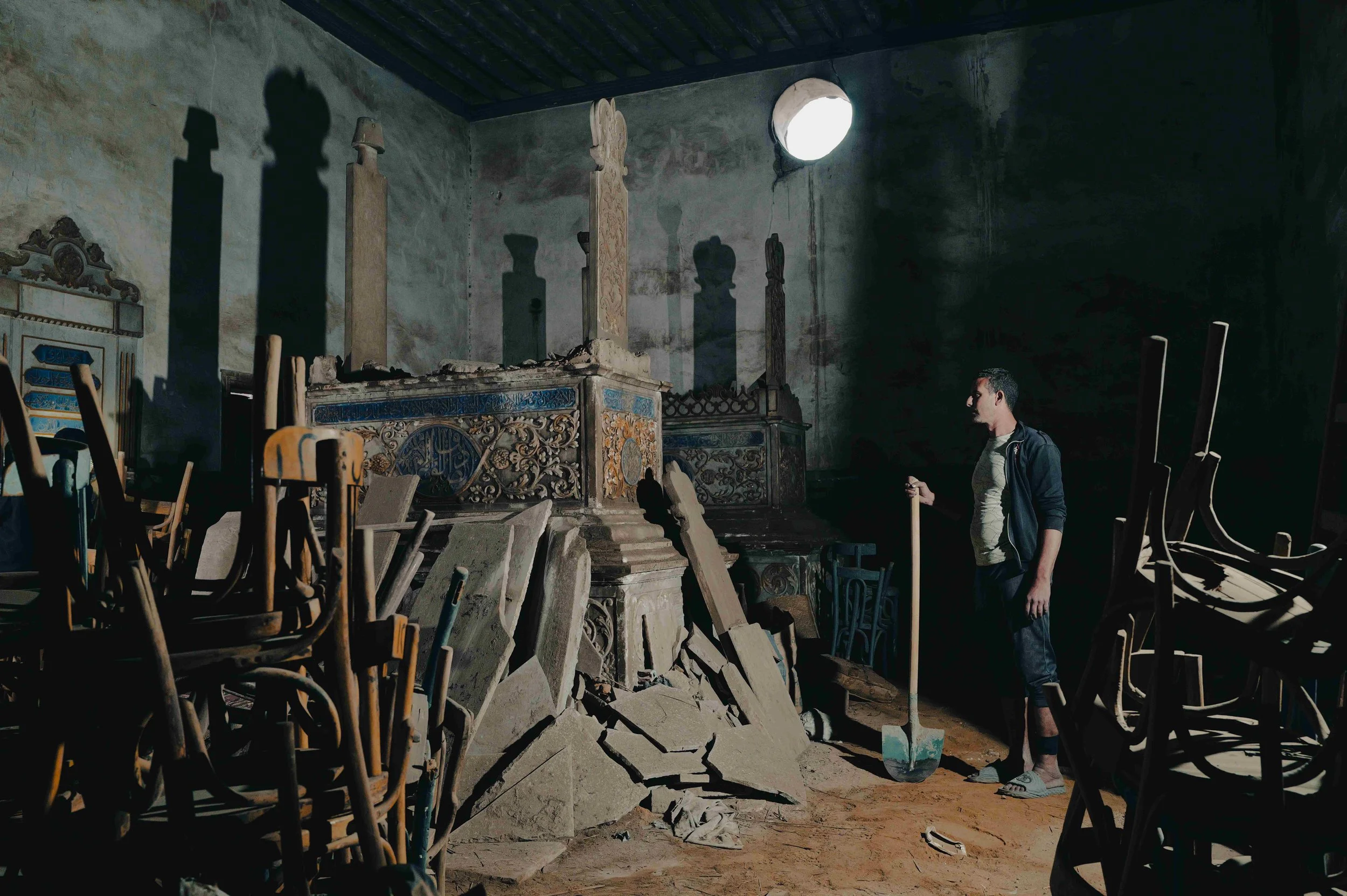 Gardiens et  métier funéraire (2).jpg