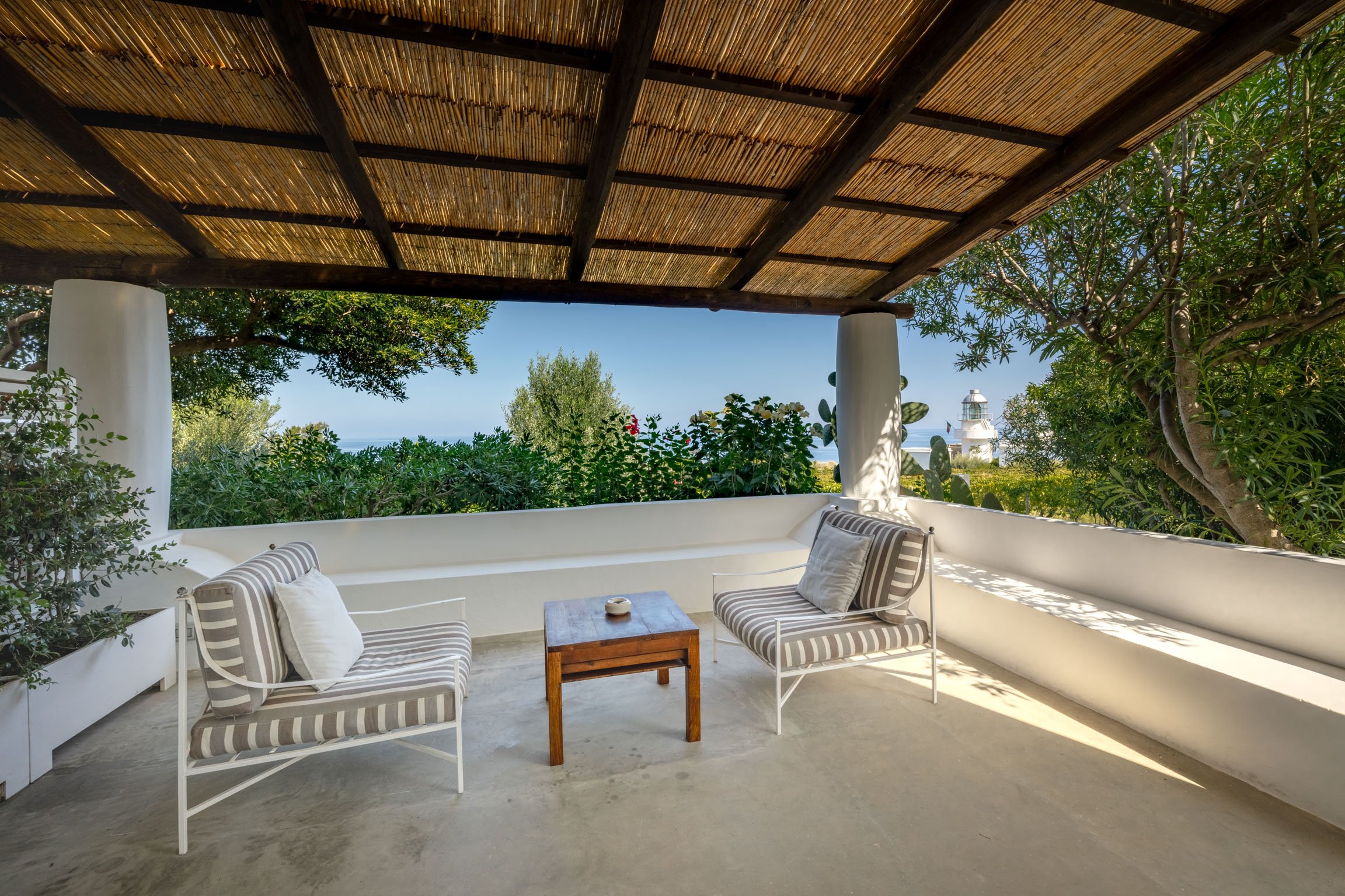 CAPOFARO_room-19_00016.jpg