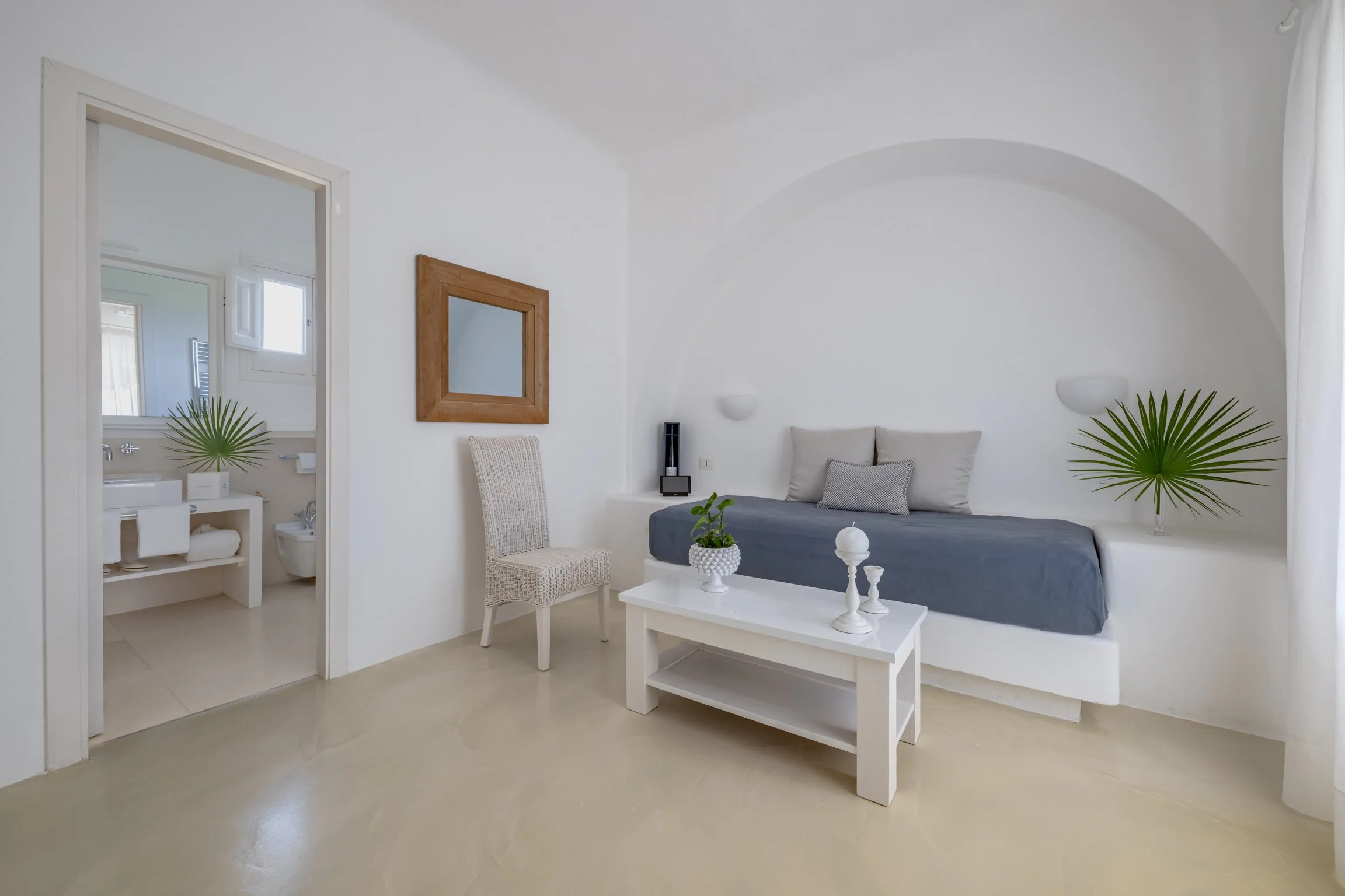 Capofaro-room-101_7.jpg