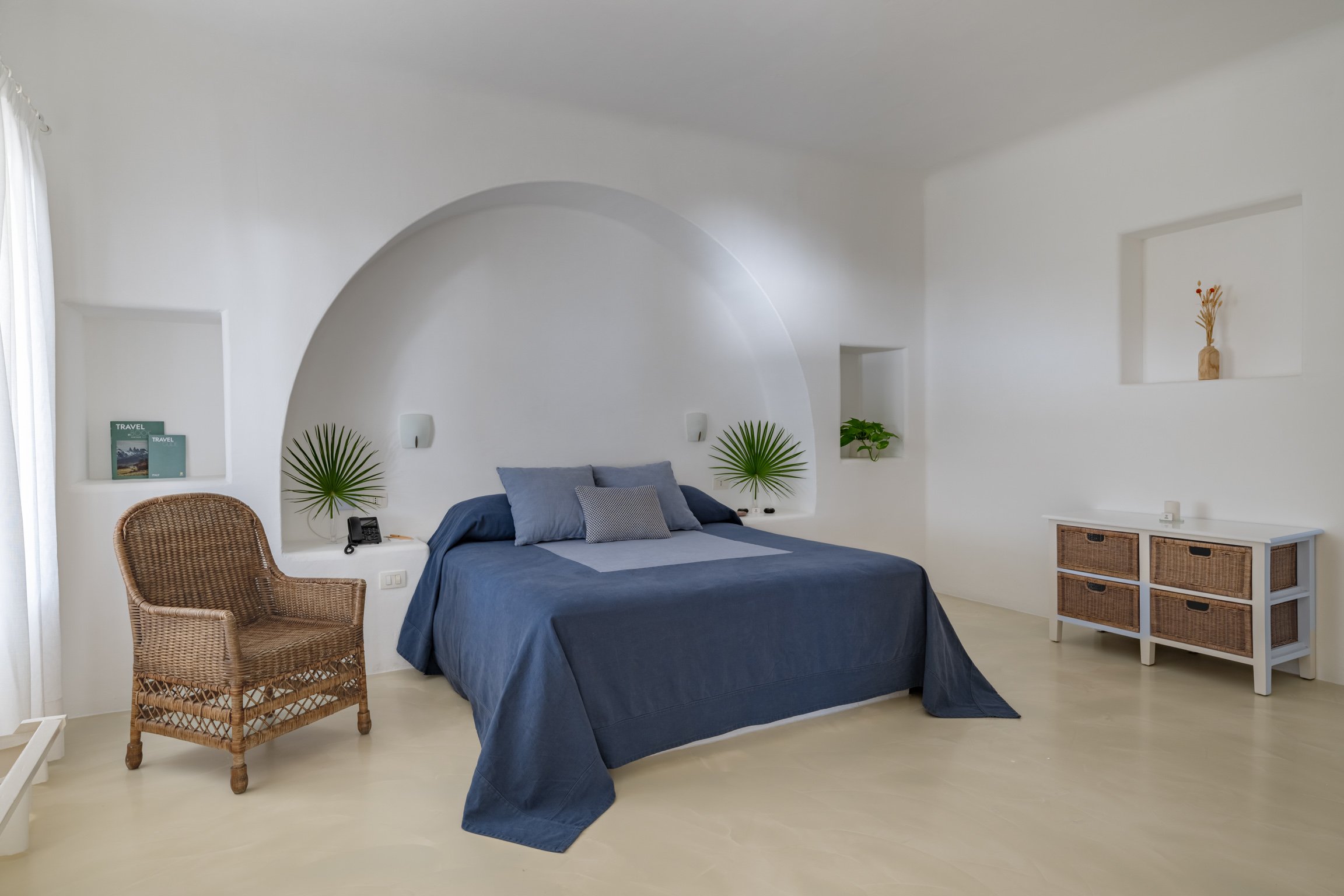 Capofaro-room-101_1.jpg
