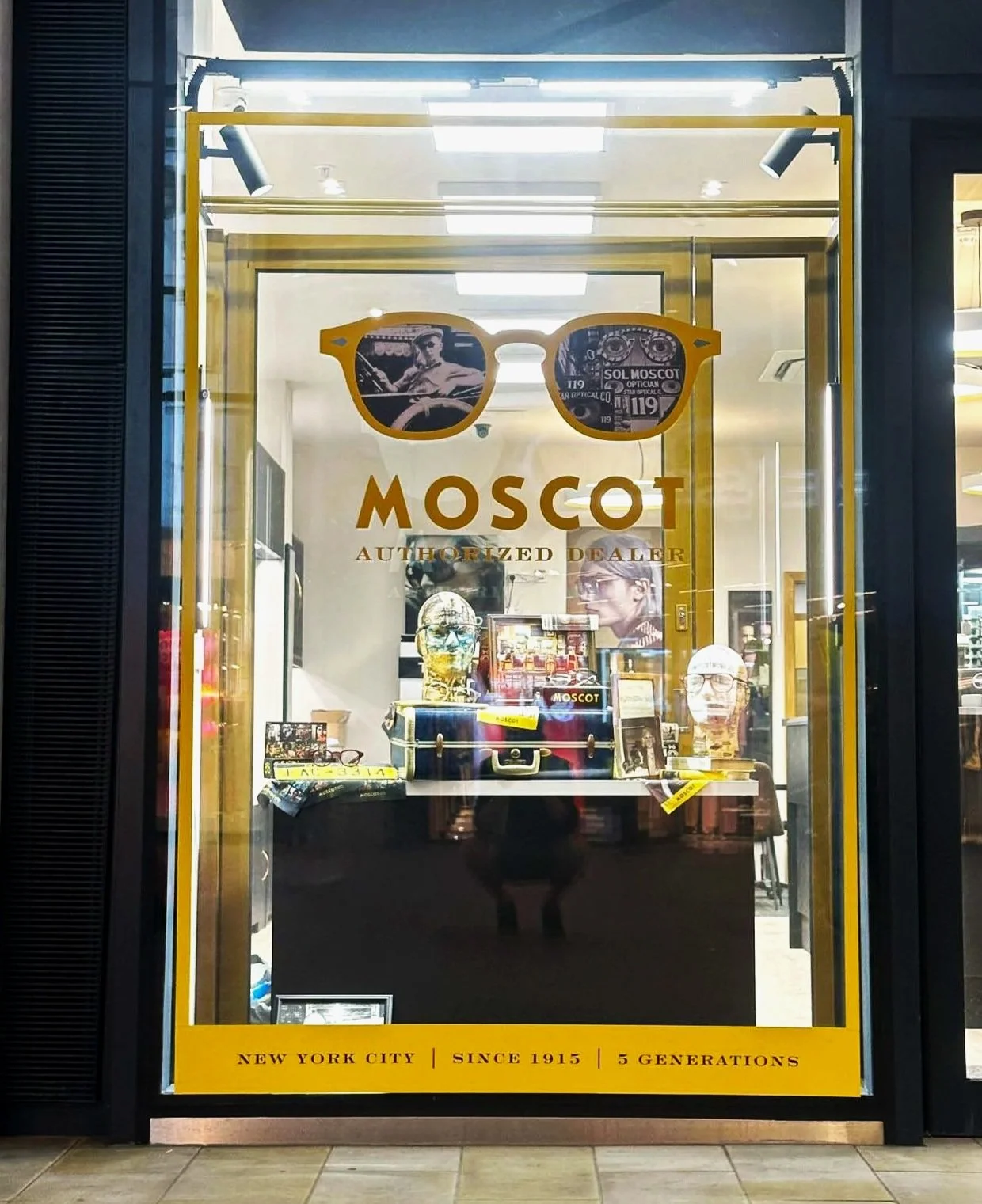 Optix+London+Moscot+Window+7.jpg