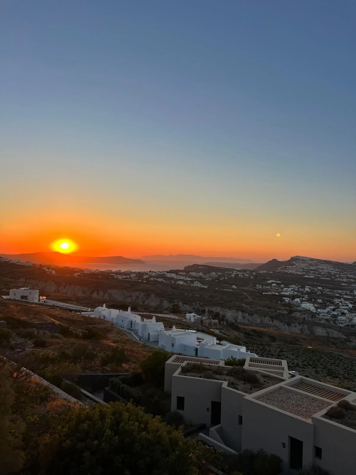 WhatsApp Image 2025-11-10 at 16.34.48(2).jpeg