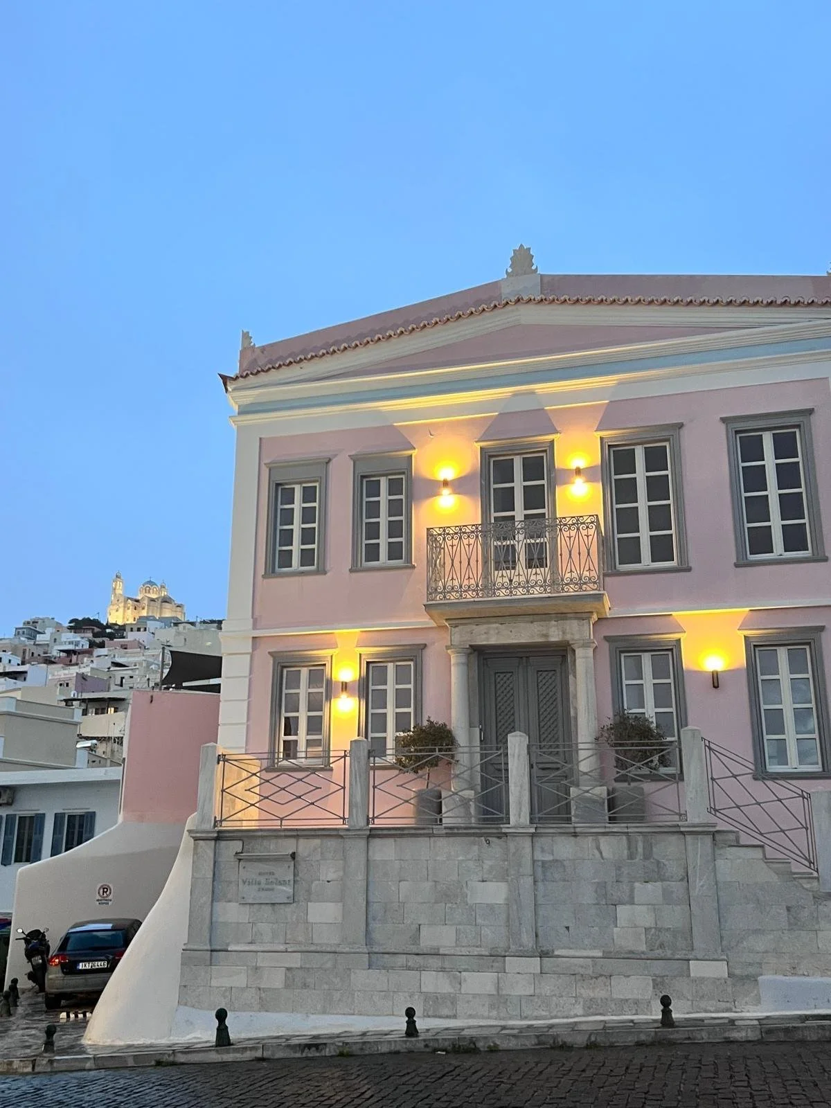 WhatsApp Image 2025-11-10 at 15.15.00(2).jpeg