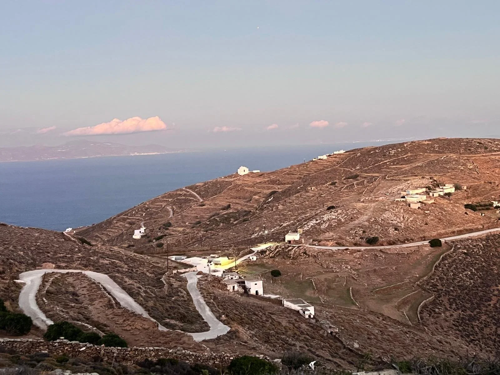 WhatsApp Image 2025-11-10 at 15.52.12(5).jpeg