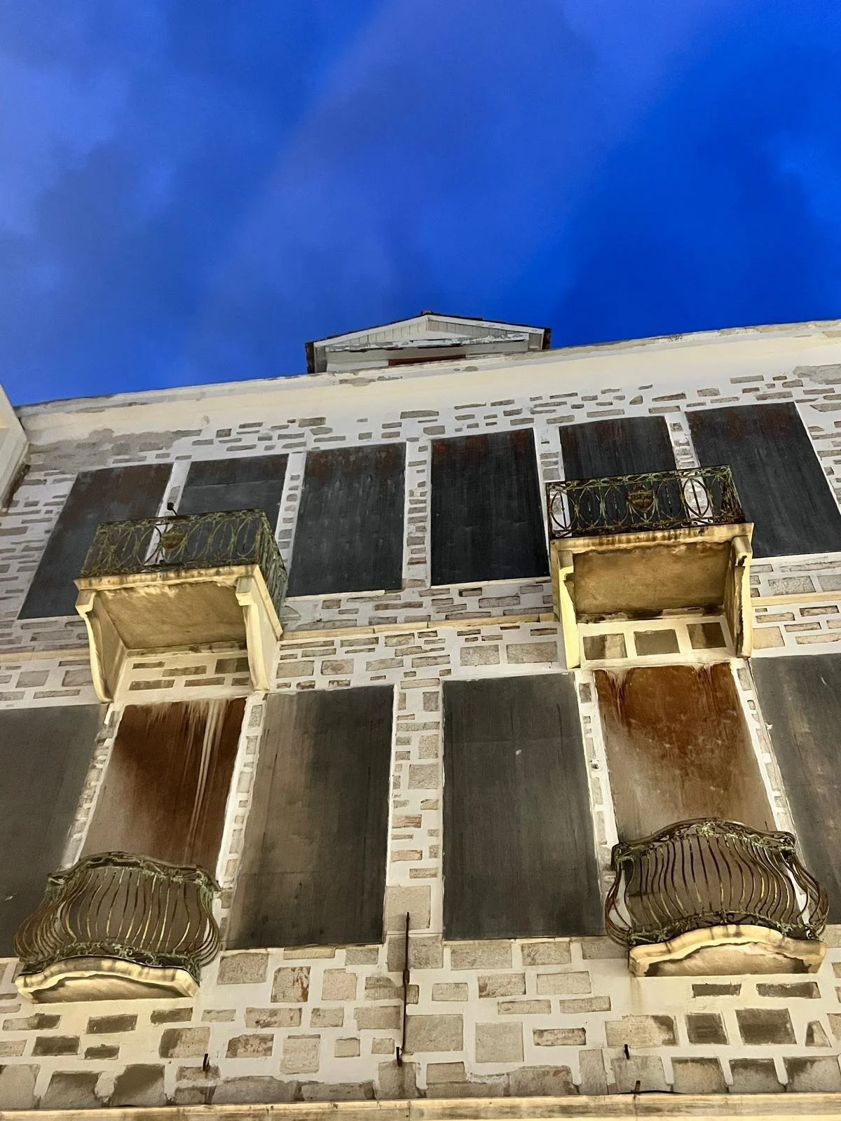 WhatsApp Image 2025-11-10 at 15.15.00(1).jpeg