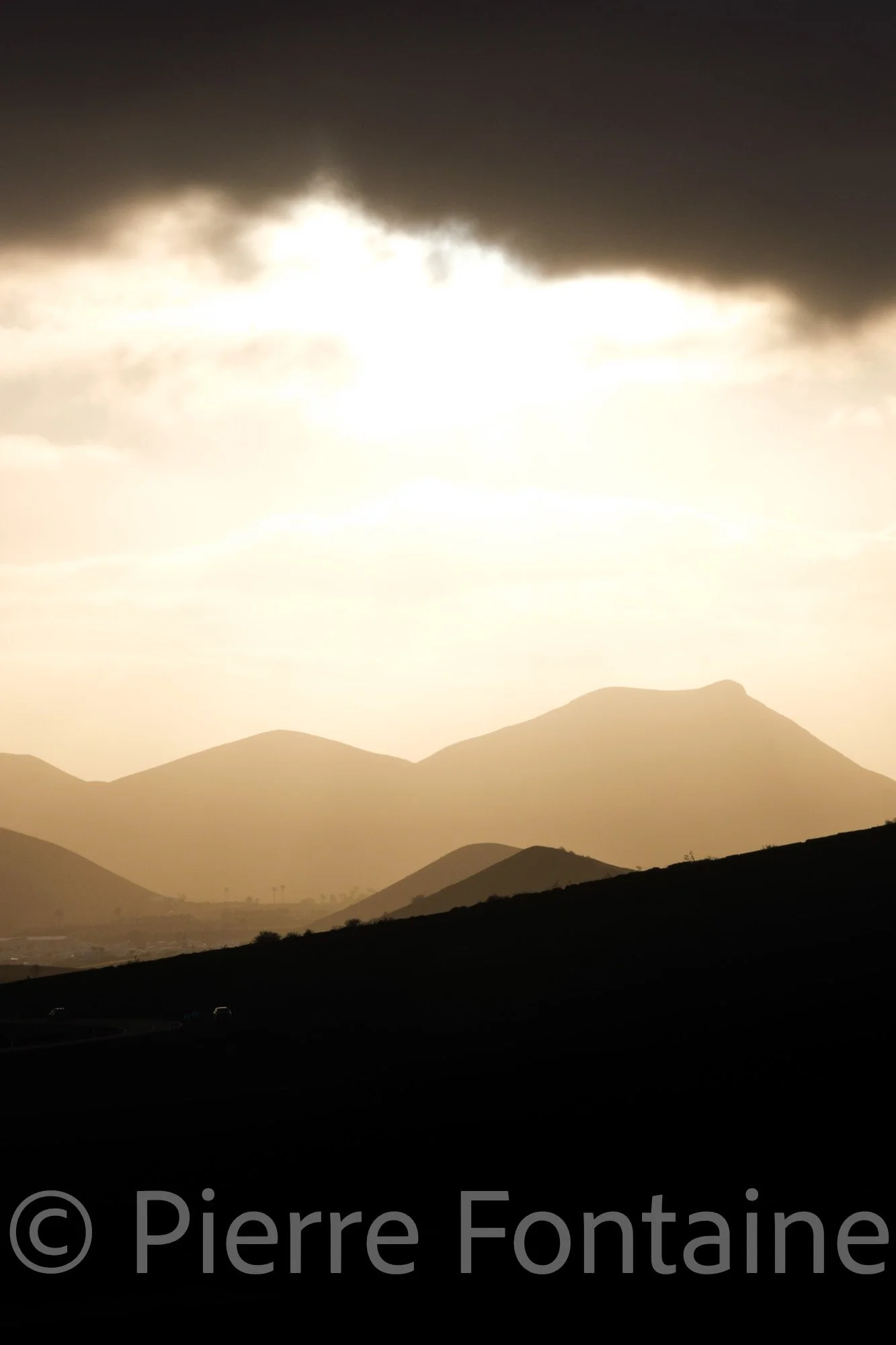 canaries-20
auteur: Pierre Fontaine