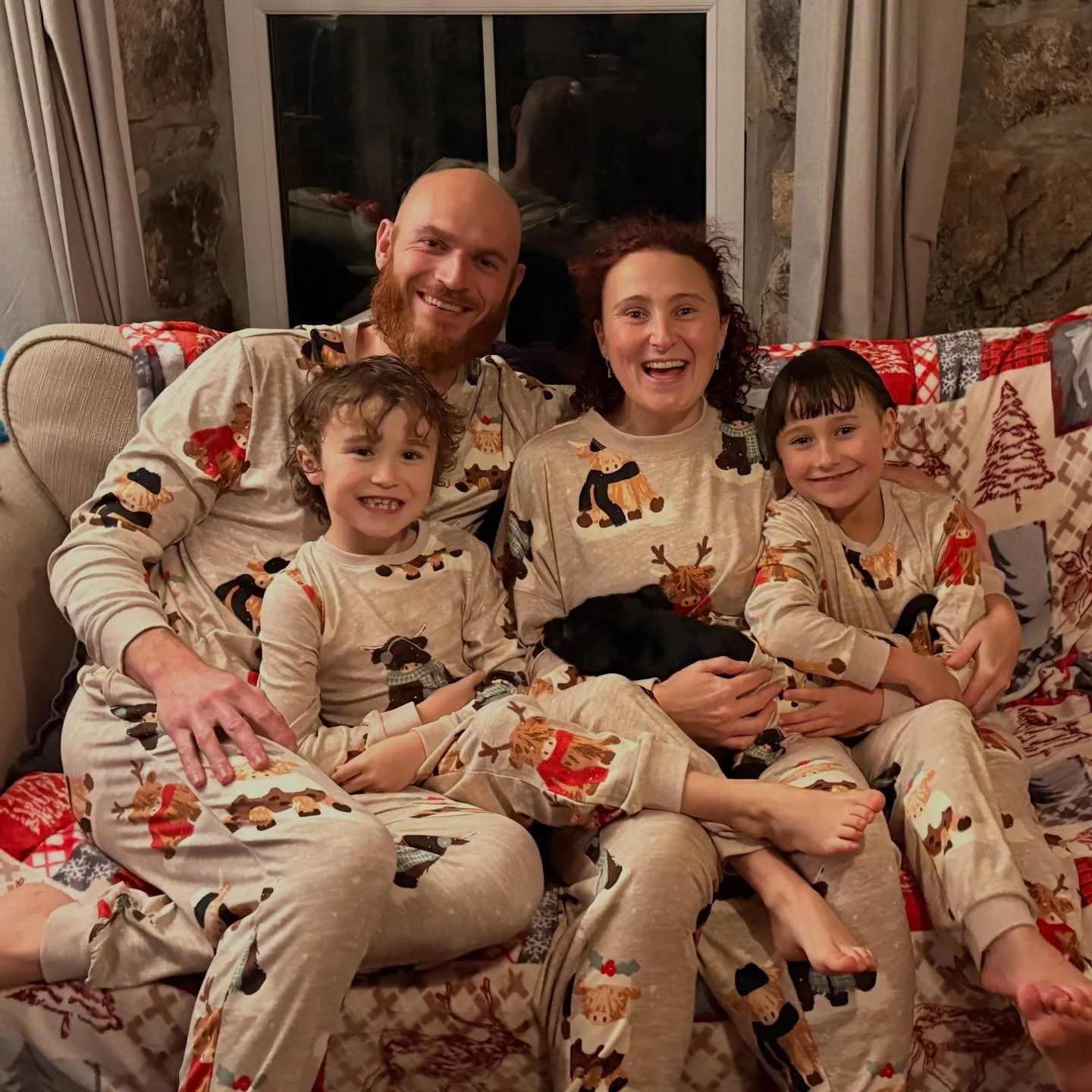 🎄Merry Christmas from the Hall&rsquo;s 🎄 

Hope you take this time to enjoy your family and being grateful for all that you have ❤️