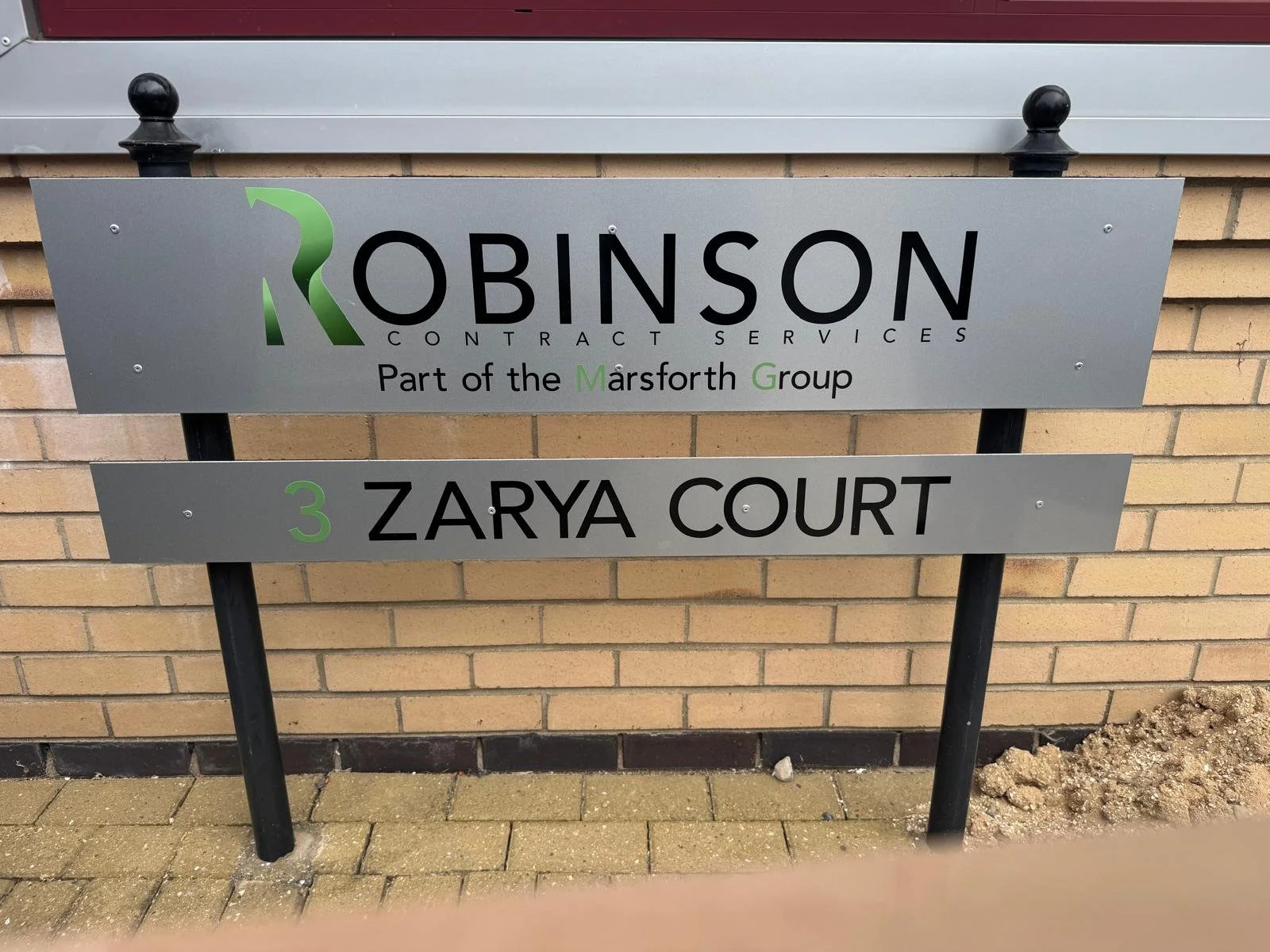 Robinson - Carpet Tiles - 0.jpg