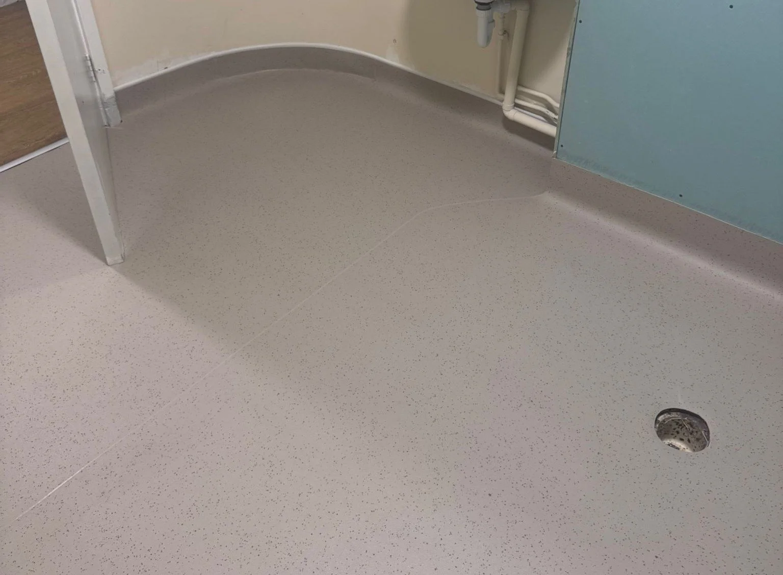 Wet Room curved corners - 2.jpeg