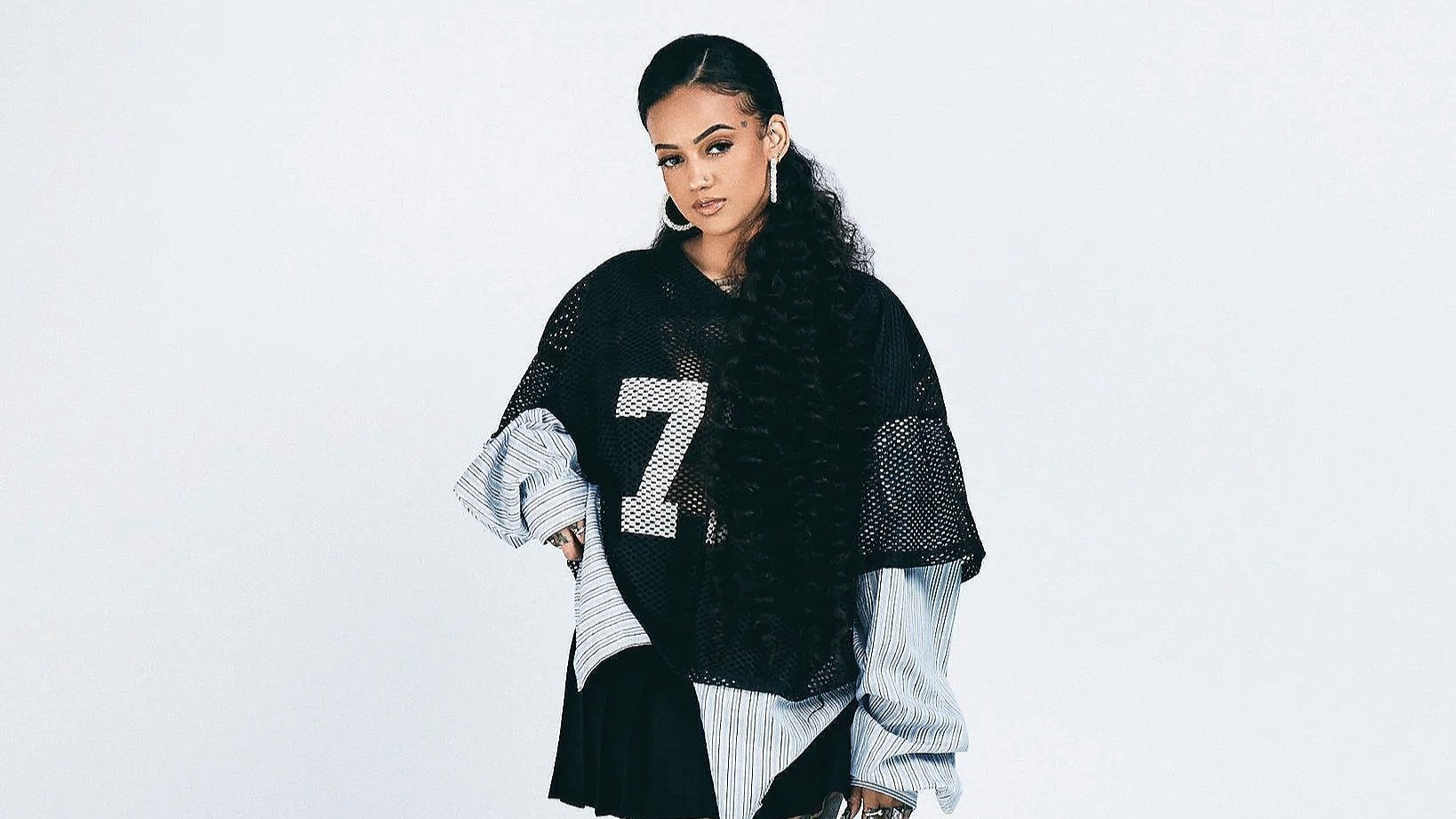 Under the radar - 5 artists to lstn. to this week.