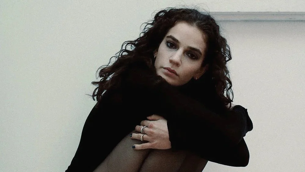 Talia Rae drops “Blue”, a cinematic and dark new record.