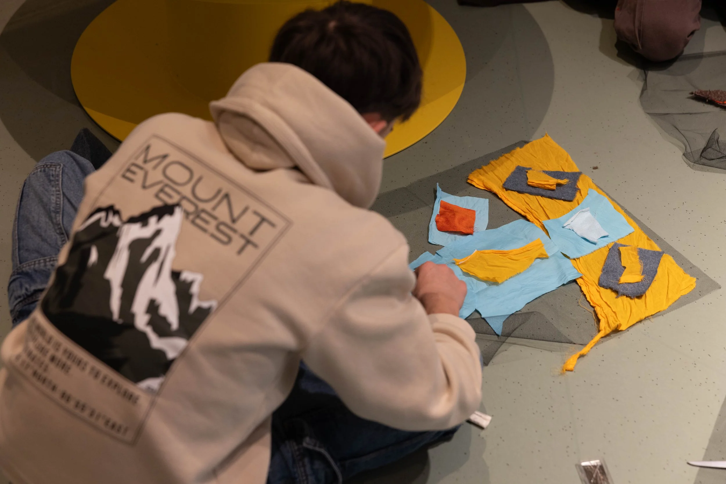 Workshop "Textiles" with Karin Oèbster © eSeL.at - Lorenz Seidler