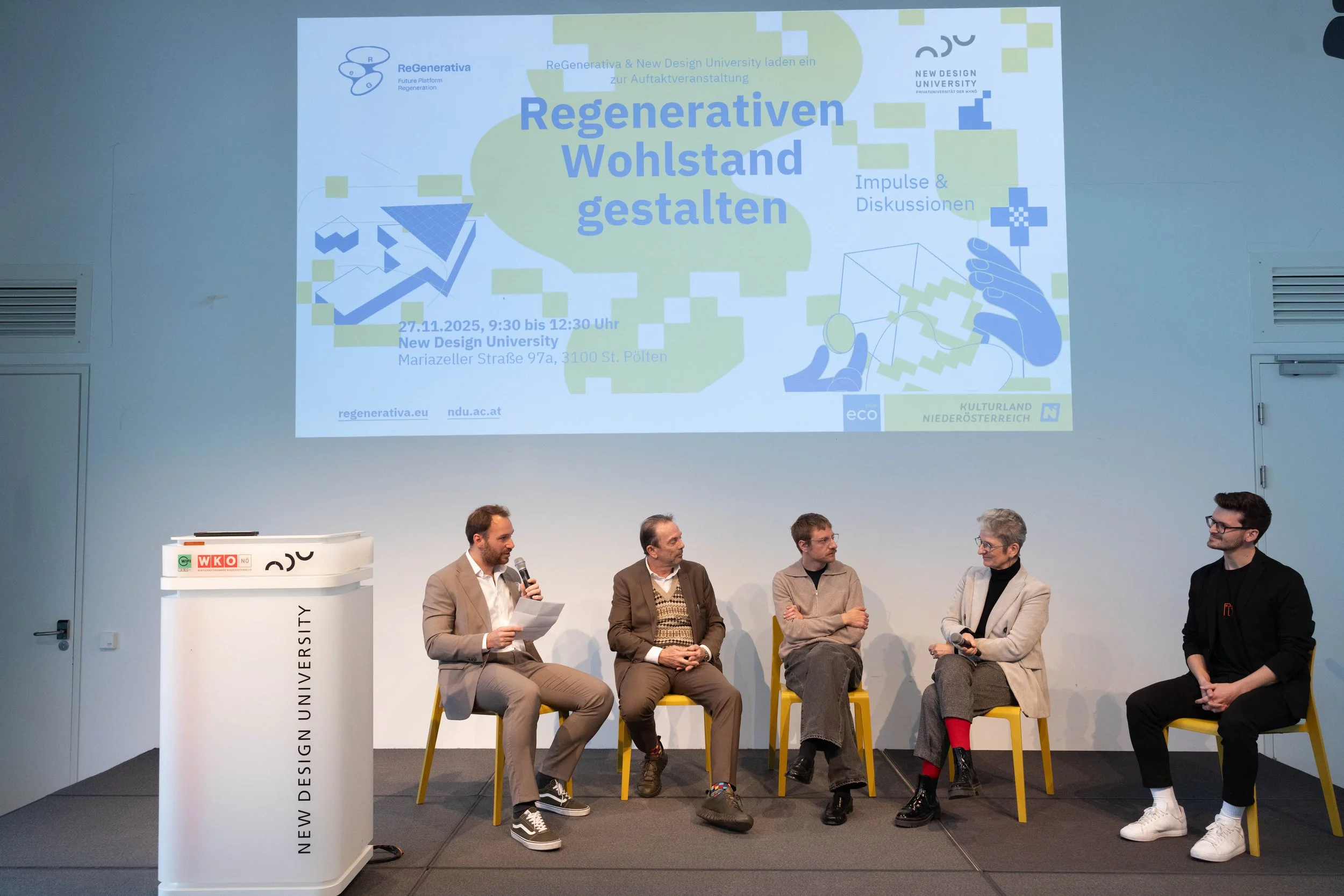 Begegnungen Kunst & Wirtschaft: Clemens Kerschbaum im Gespräch mit Toni Haubenberger, Bertram List, Martina Fürst, und Lukas Fürst © eSeL.at - Lorenz Seidler