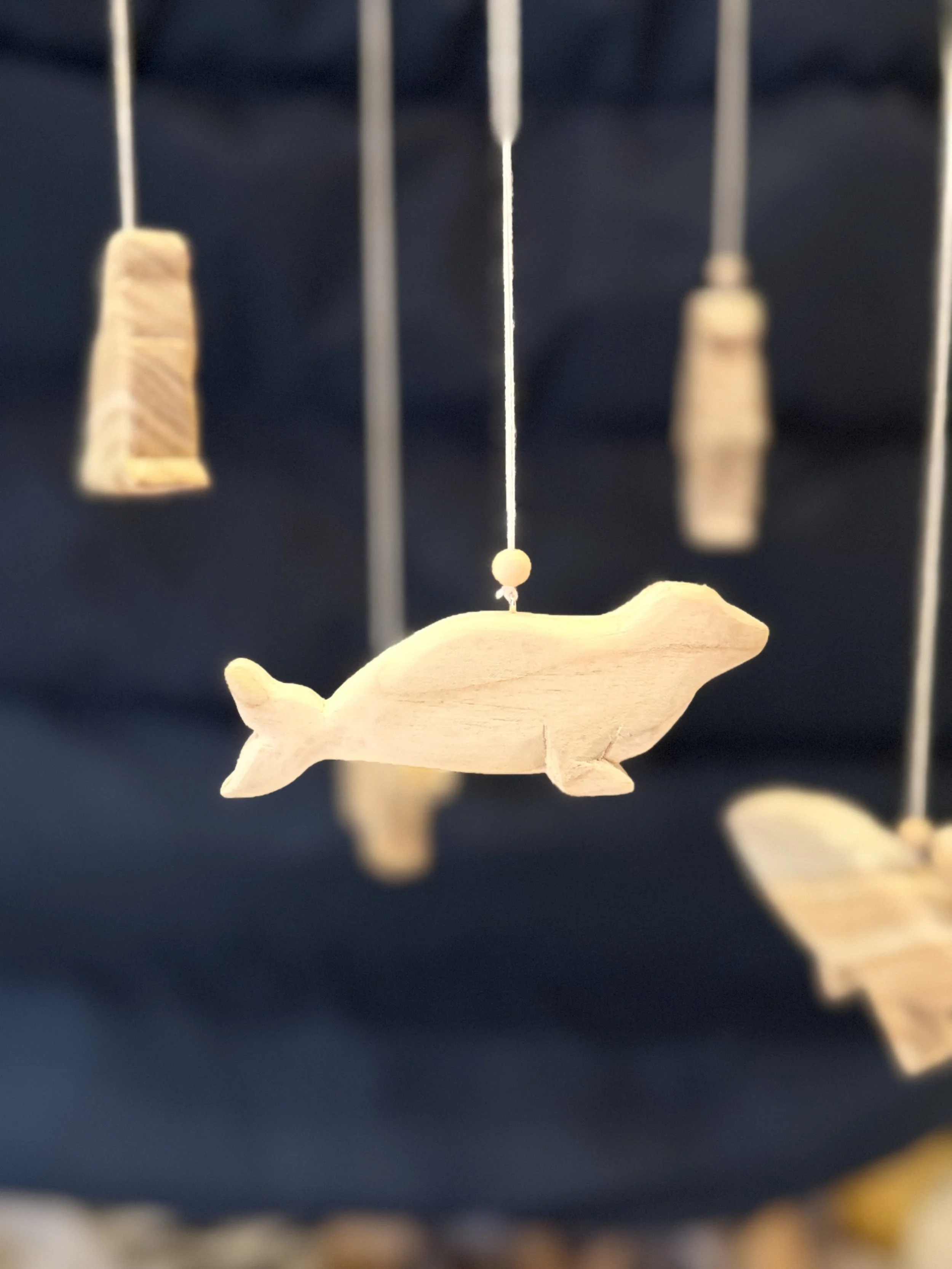 Og loka útkoman eru til dæmis óróar eins og þessi.