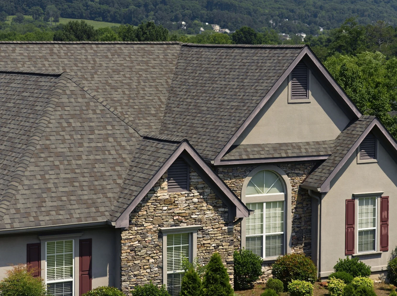 shingle roofing for house