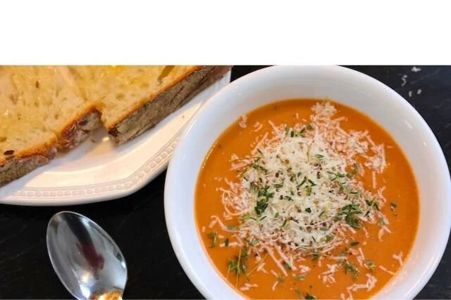 Roasted Tomato, Garlic &amp; Thyme soup 