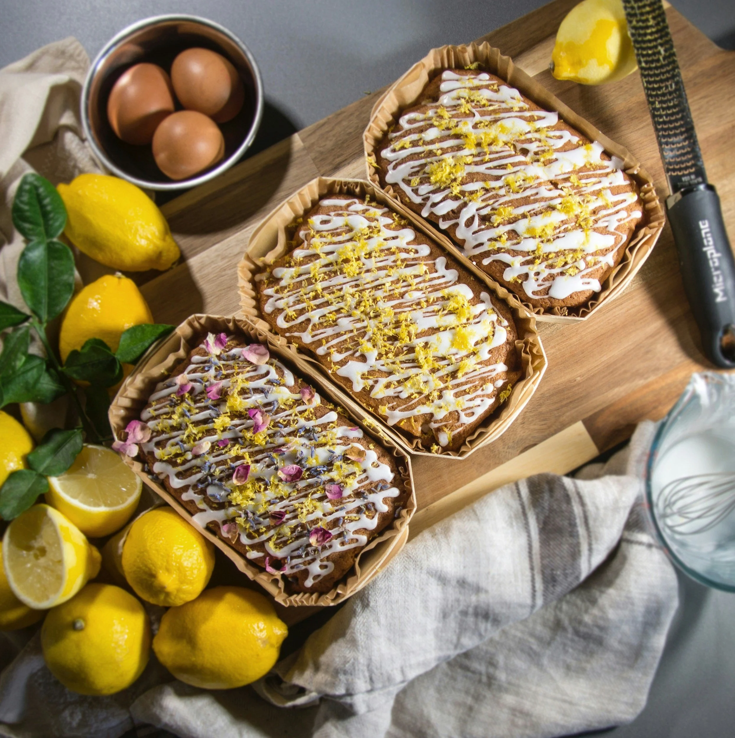 The Perfect Blend of Sweet and Tart: Lemon Poppyseed Loaf