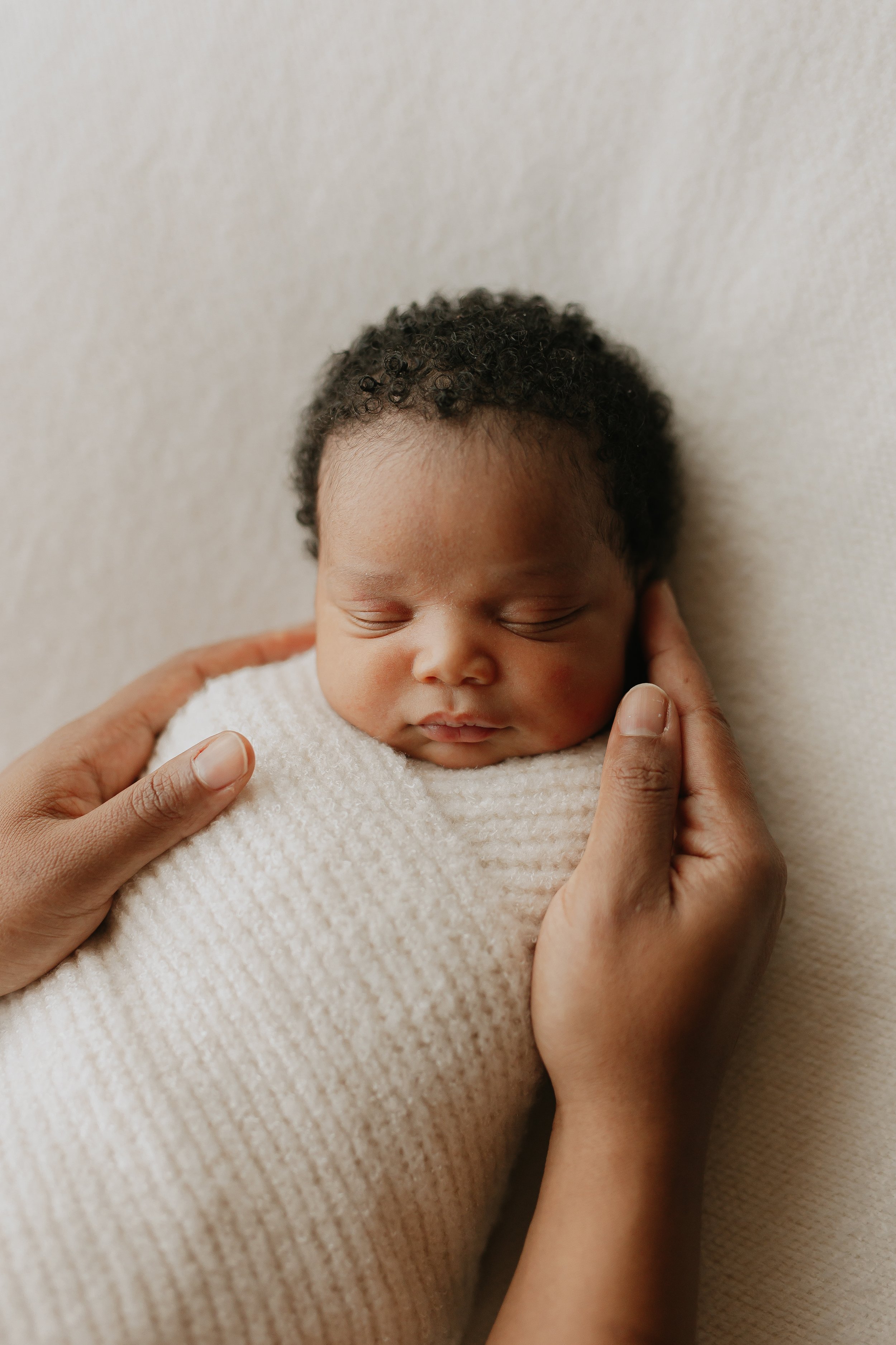 Hampshire Newborn photographer 
