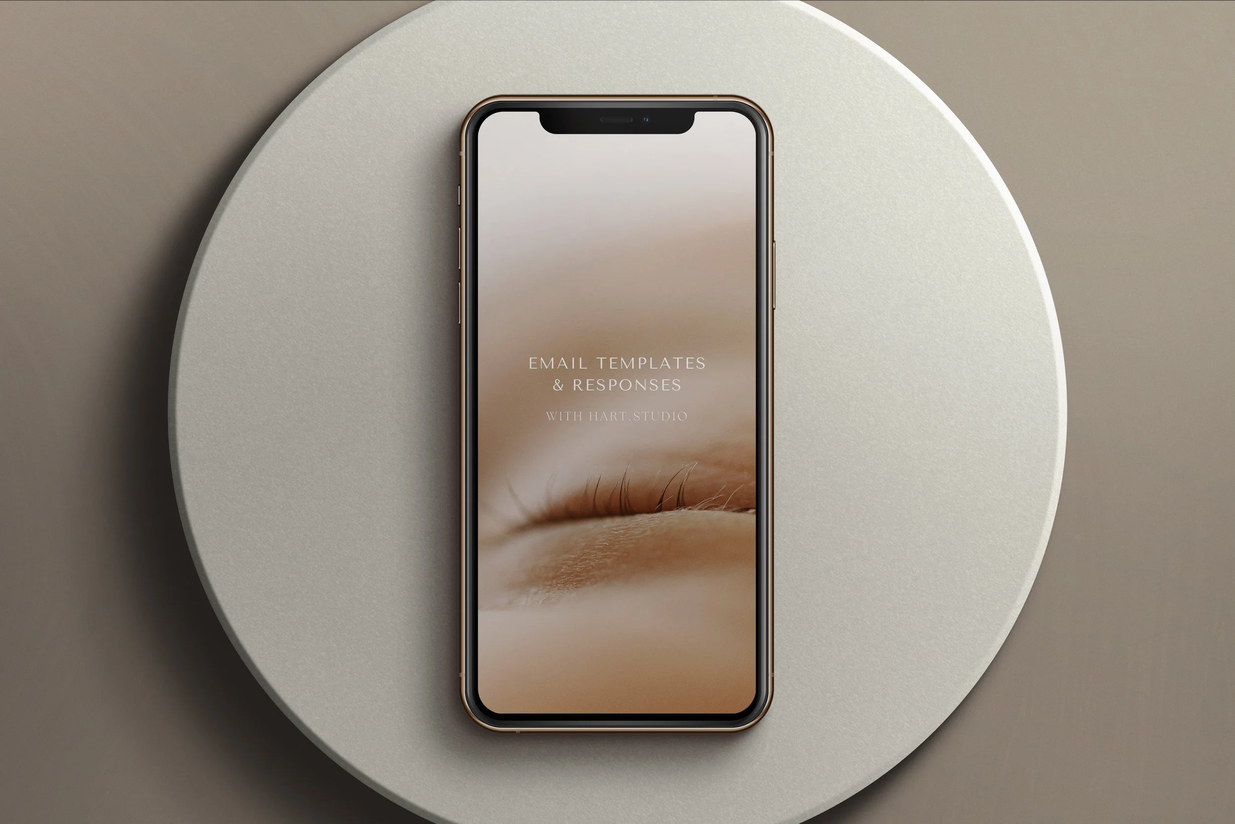 Email templates and responses for photographers