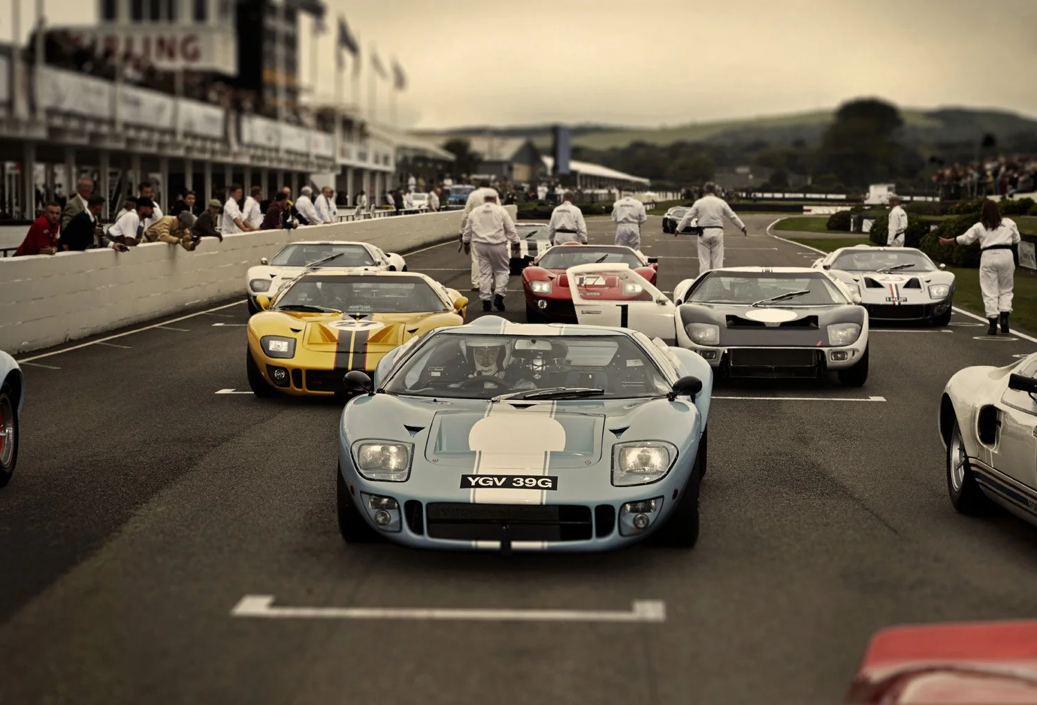 1968 Ford GT40 P/1085 (2013)