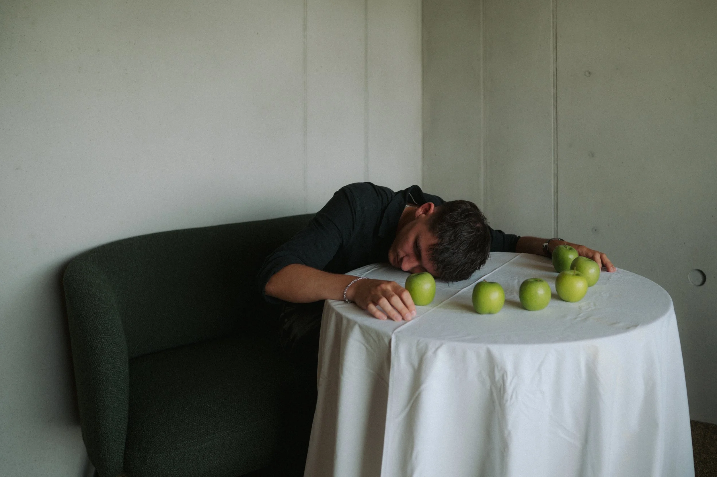 Ohh-Halla_ONE APPLE A DAY-009.jpg