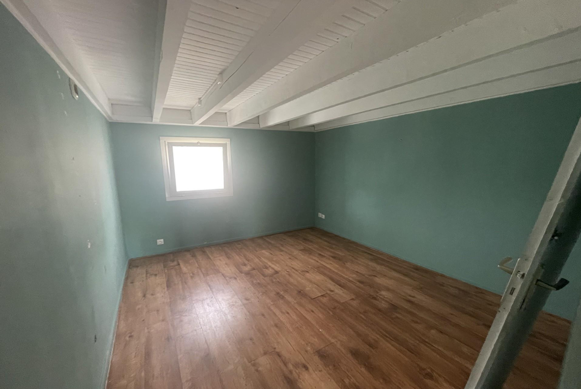 État existant – chambre vide avant rénovation - Lormont