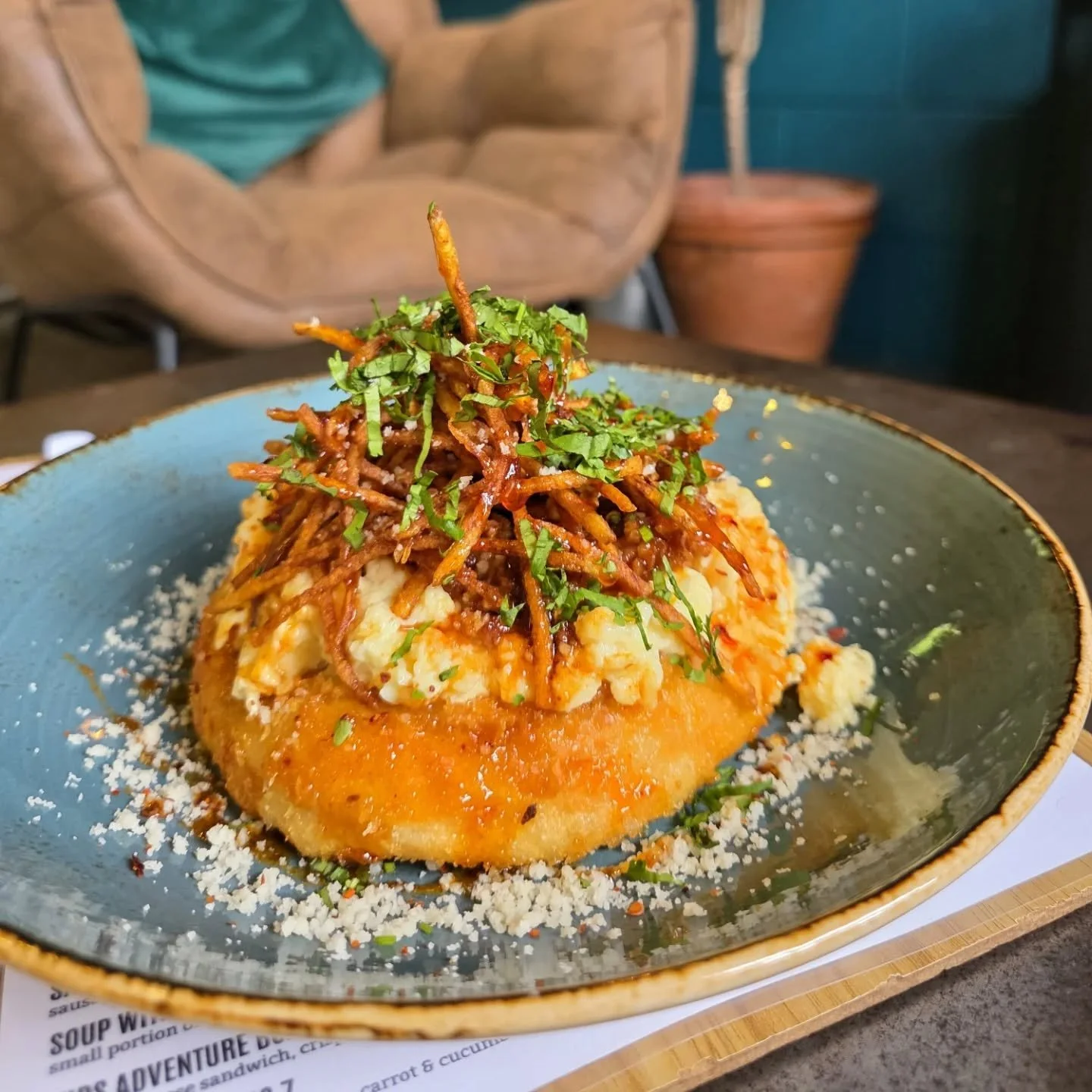 It's new special time guys! "Eggs on toast" crispy fried flatbread, creamy scrambled eggs, chilli bacon jam, Parmesan, hot honey and crispy straw potatoes. It's an absolute banger! #brunchgoals