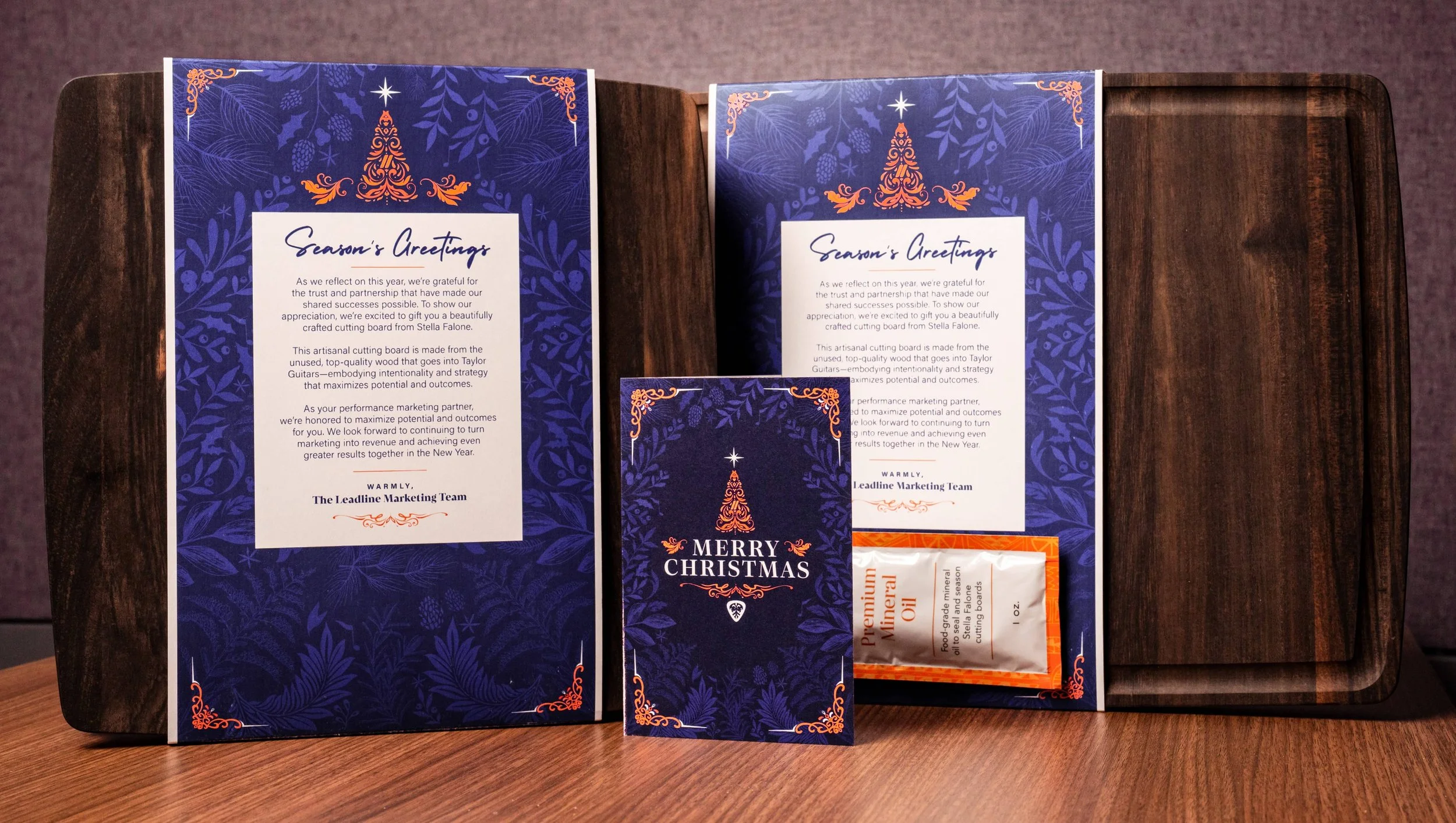 Christmas Cutting Board-20_Copy.jpg