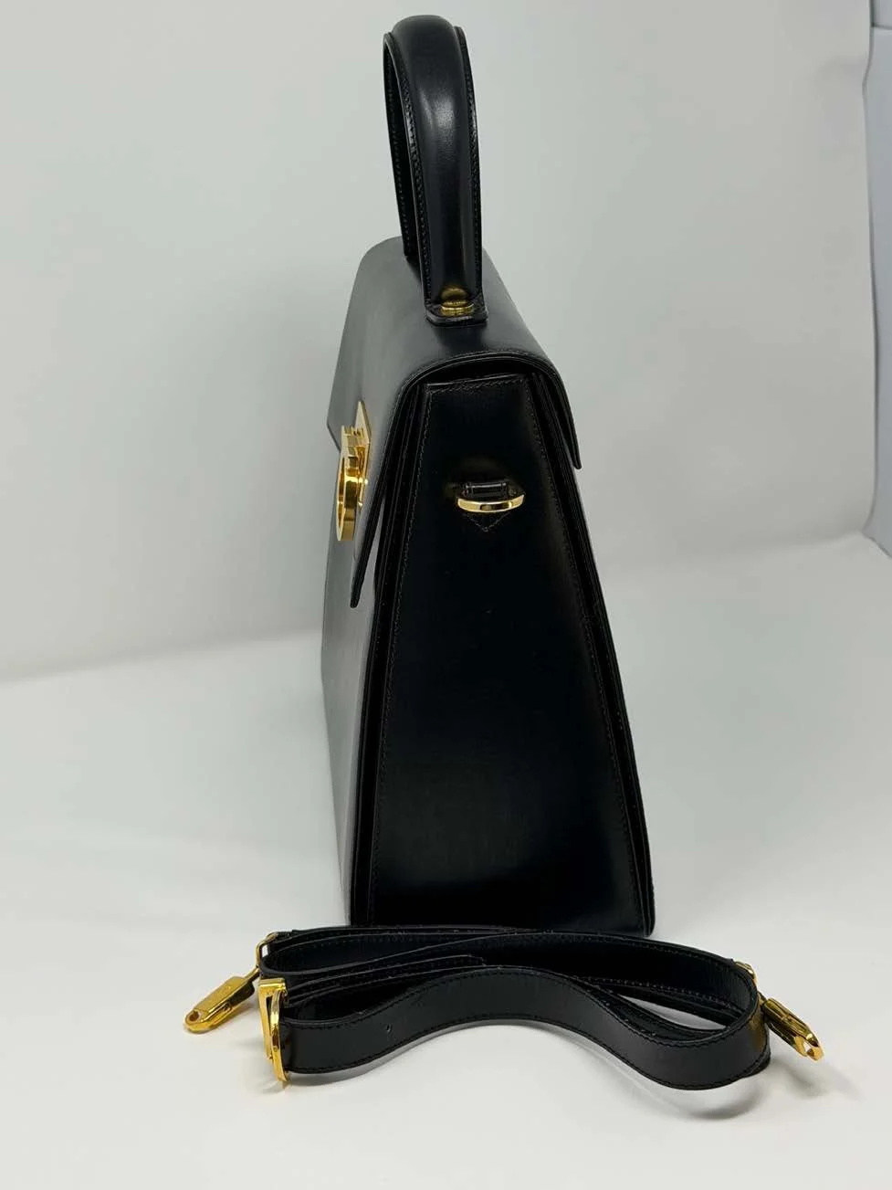 Salvatore_Ferragamo_Vintage_Gancini_Top_Handle_Bag_(Black)_2.jpg