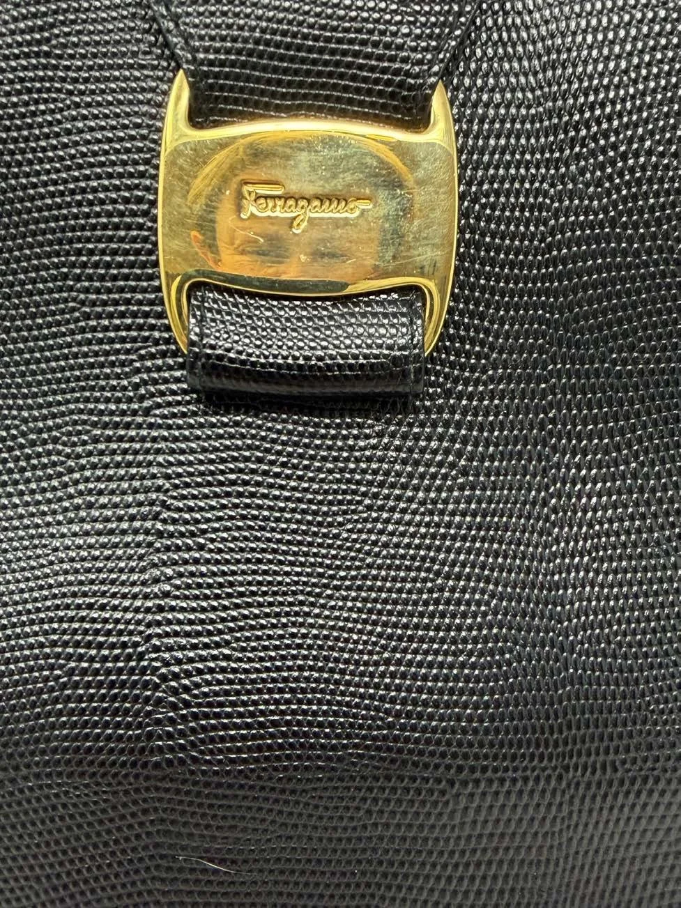 Salvatore_Ferragamo_Black_Lizard_Embossed_Tote_4.jpg